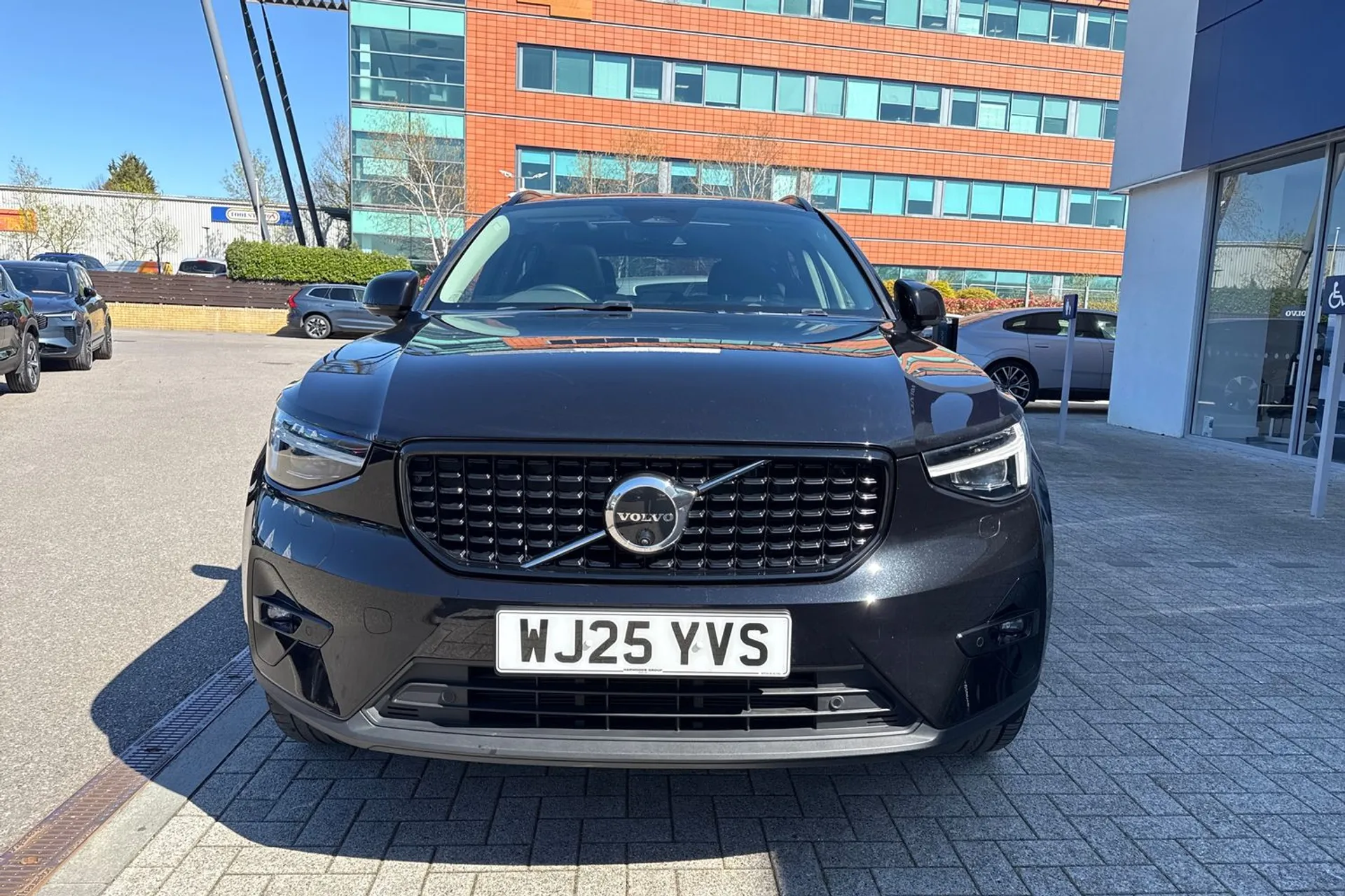 Volvo XC40 thumbnail image number 13