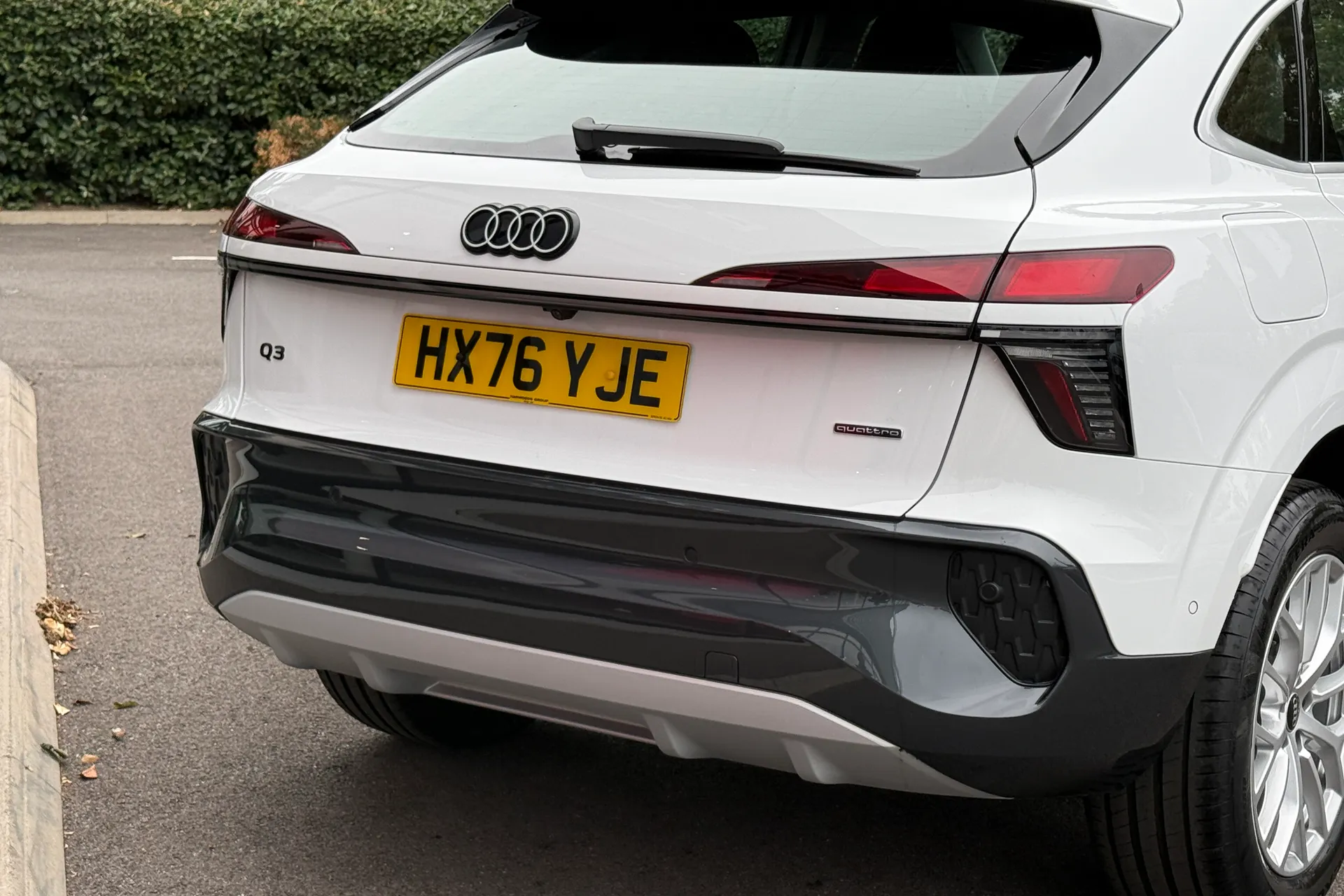 Audi Q3 thumbnail image number 28