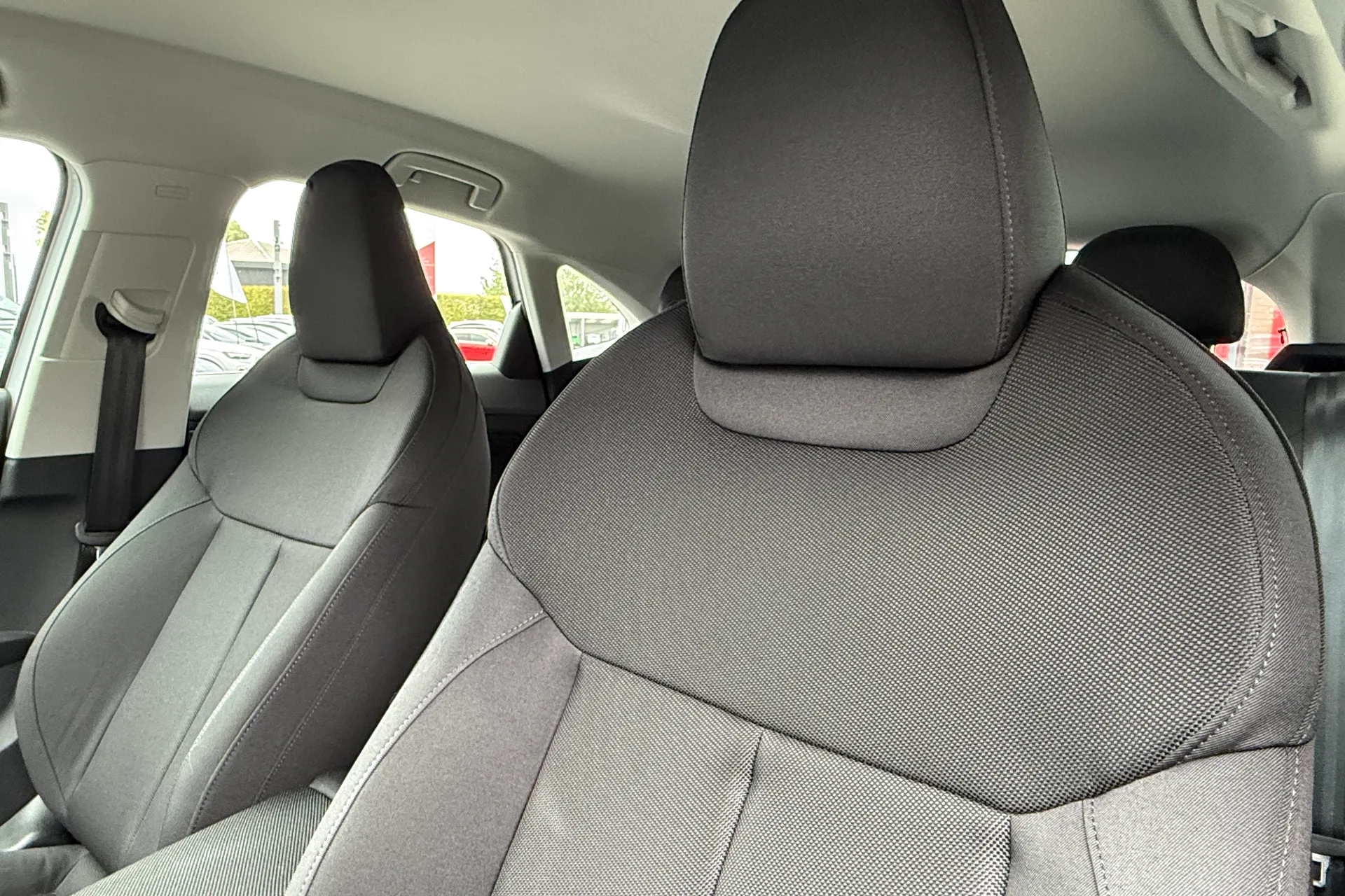 Audi Q3 thumbnail image number 37