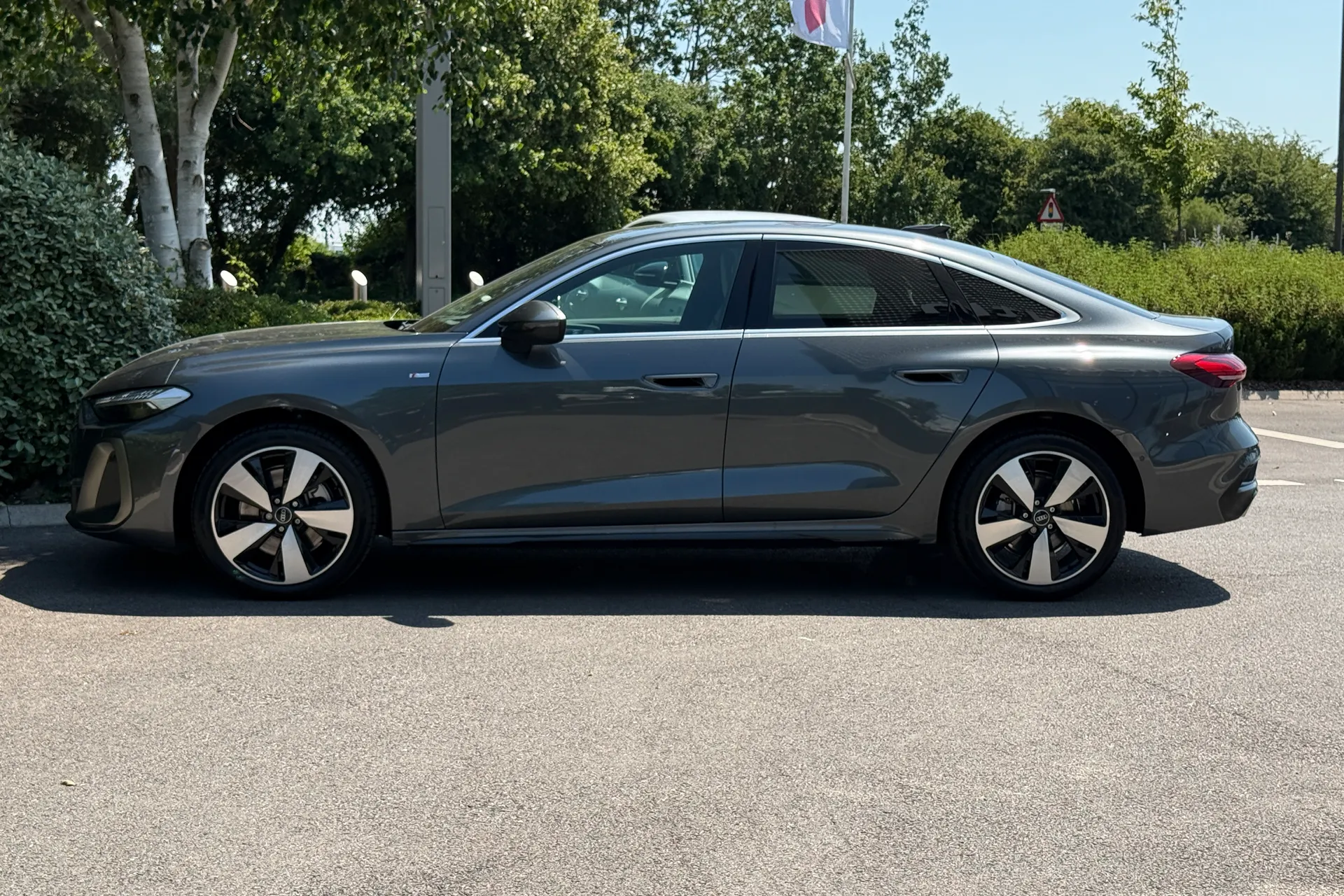 Audi A5 thumbnail image number 46