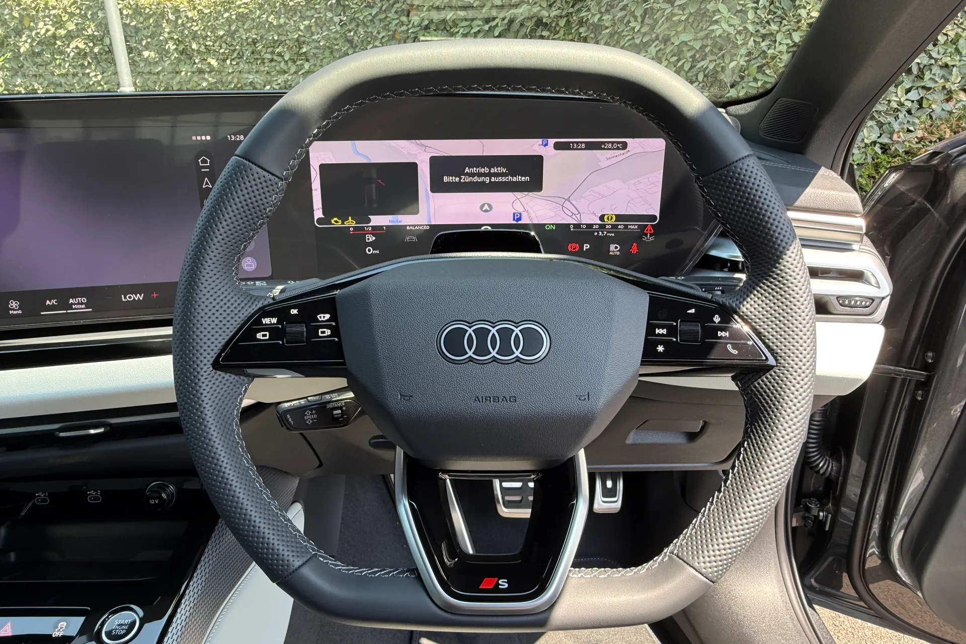 Audi A5 thumbnail image number 43
