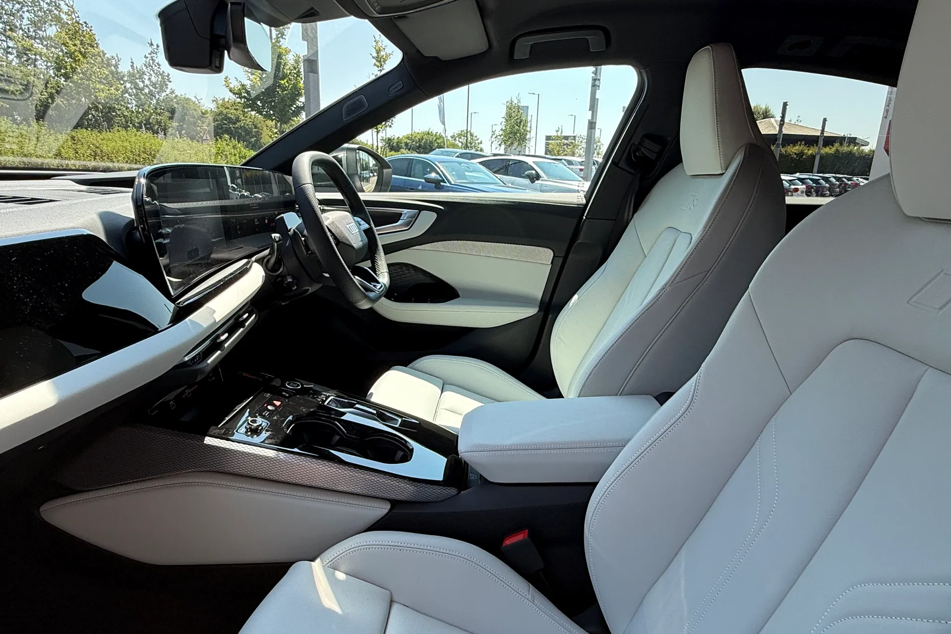 Audi A5 thumbnail image number 11