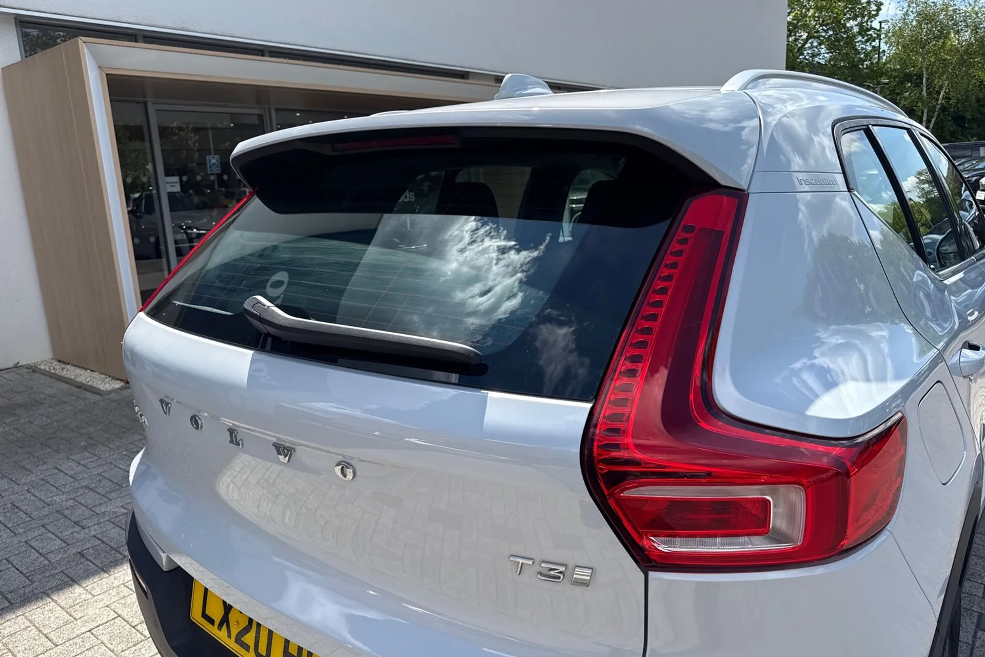 Volvo XC40 thumbnail image number 16
