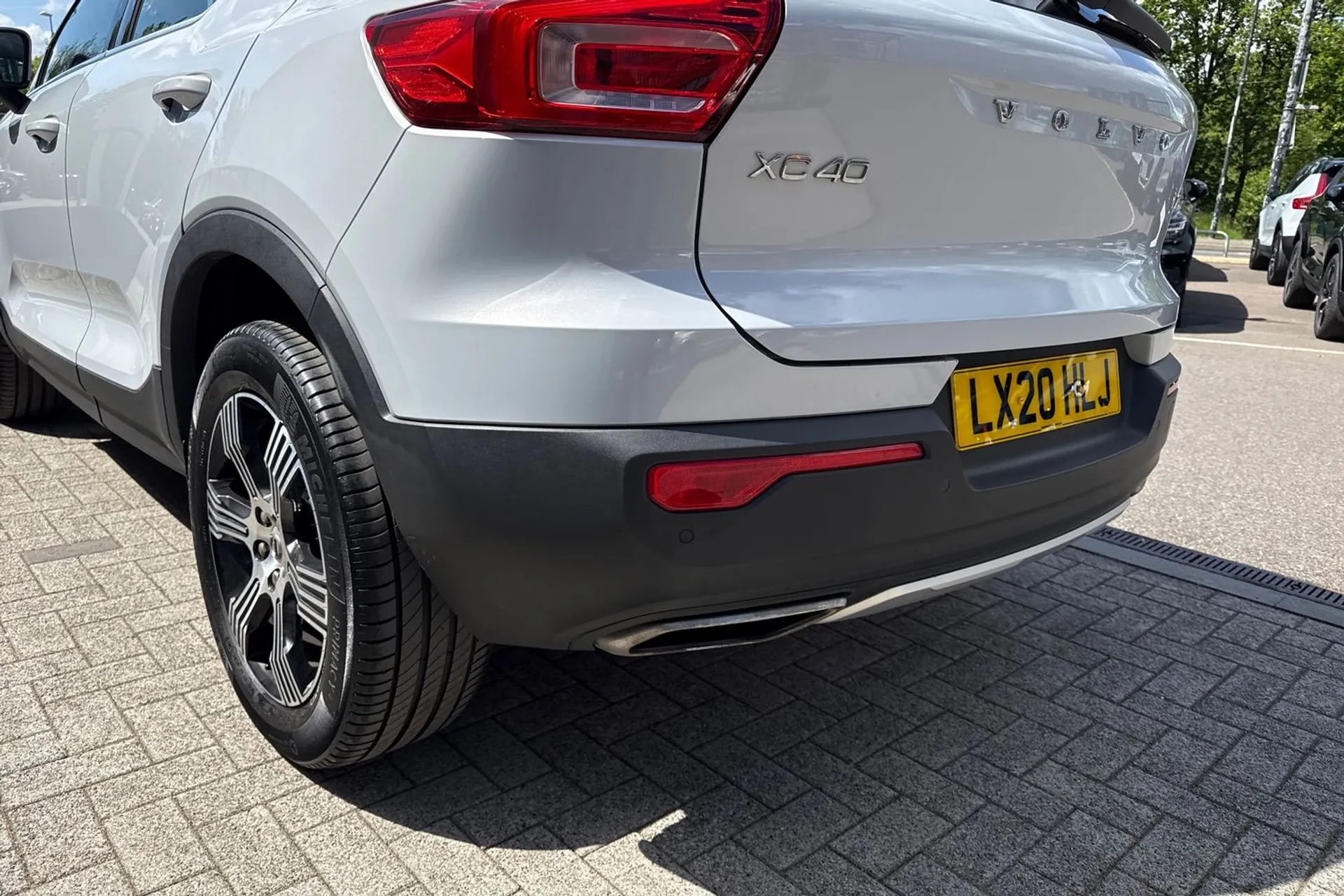 Volvo XC40 thumbnail image number 18