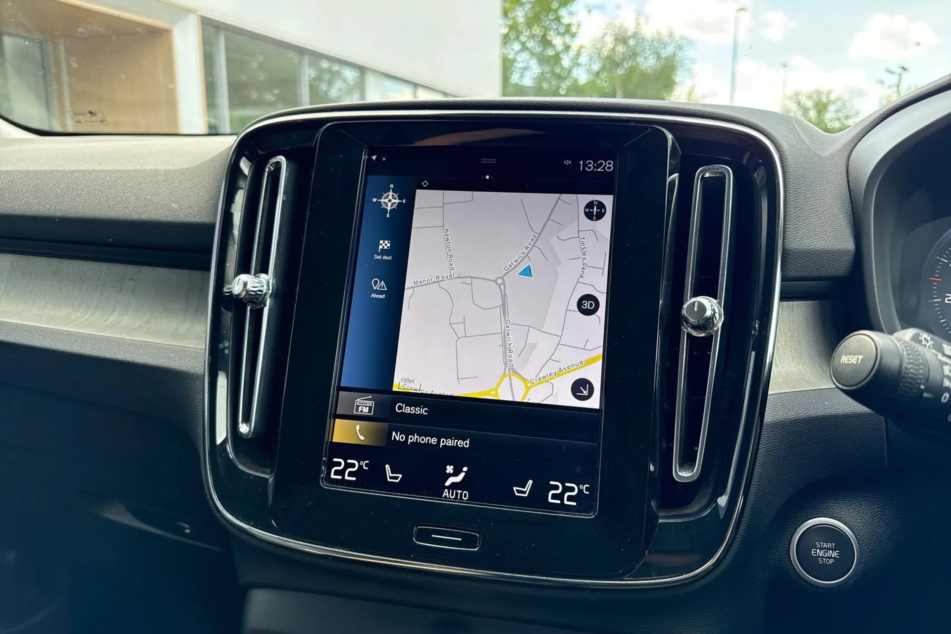 Volvo XC40 thumbnail image number 5