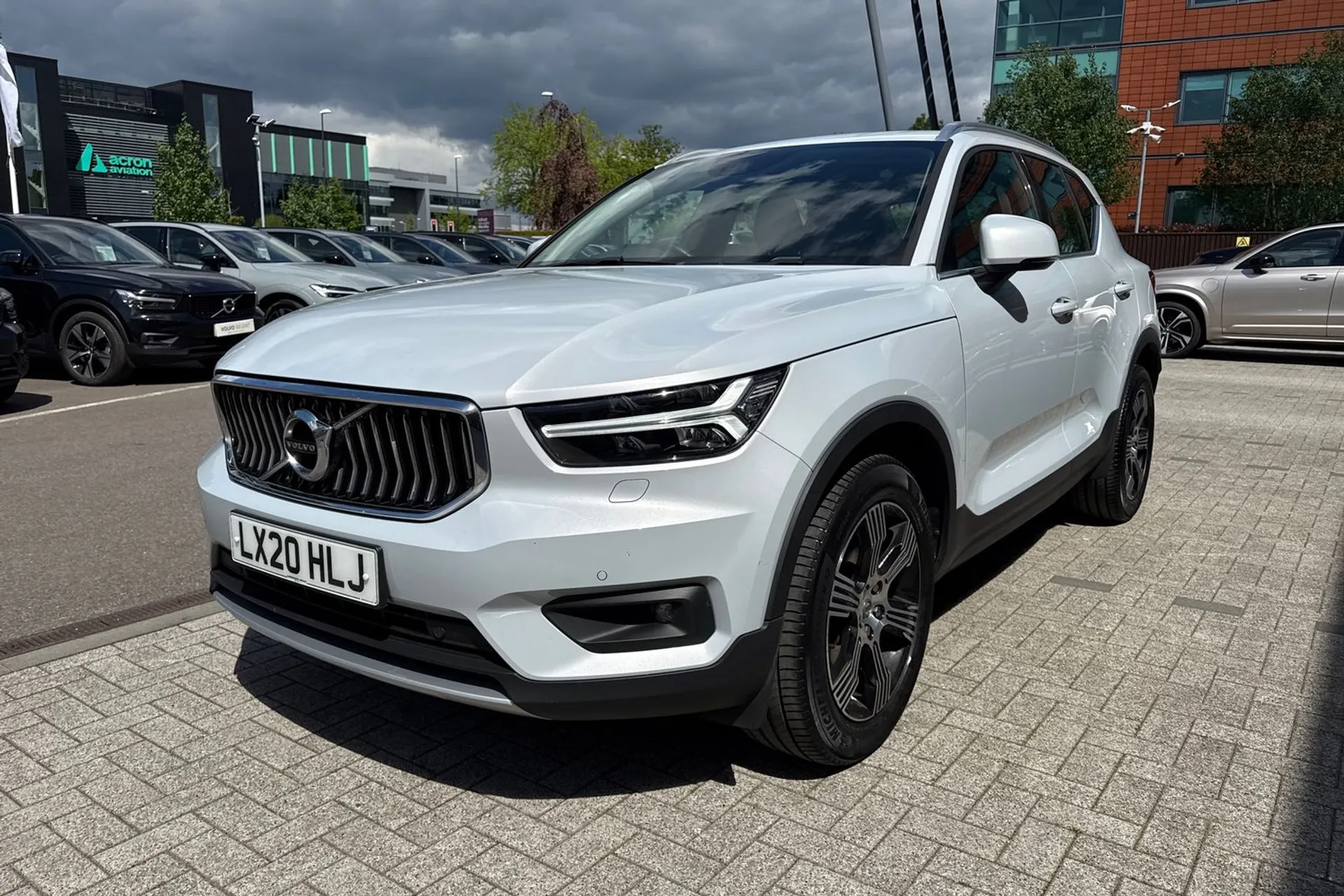 Volvo XC40 thumbnail image number 12