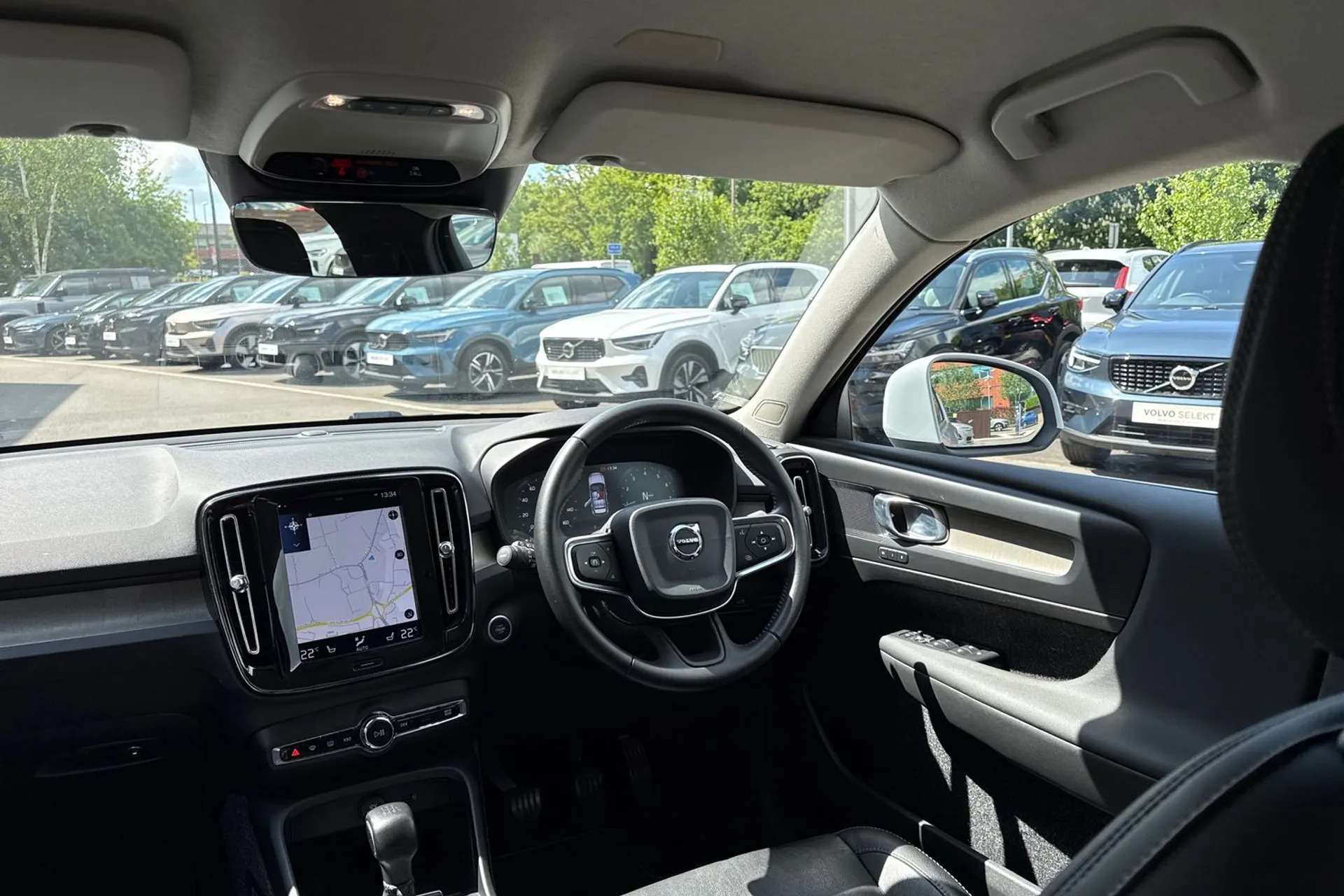 Volvo XC40 thumbnail image number 33