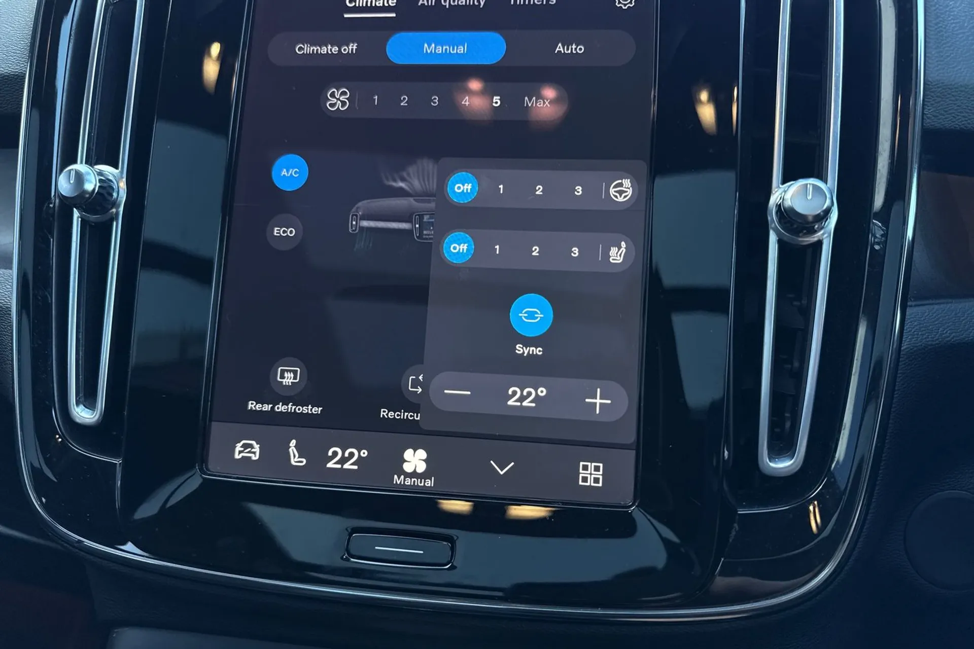 Volvo XC40 thumbnail image number 40