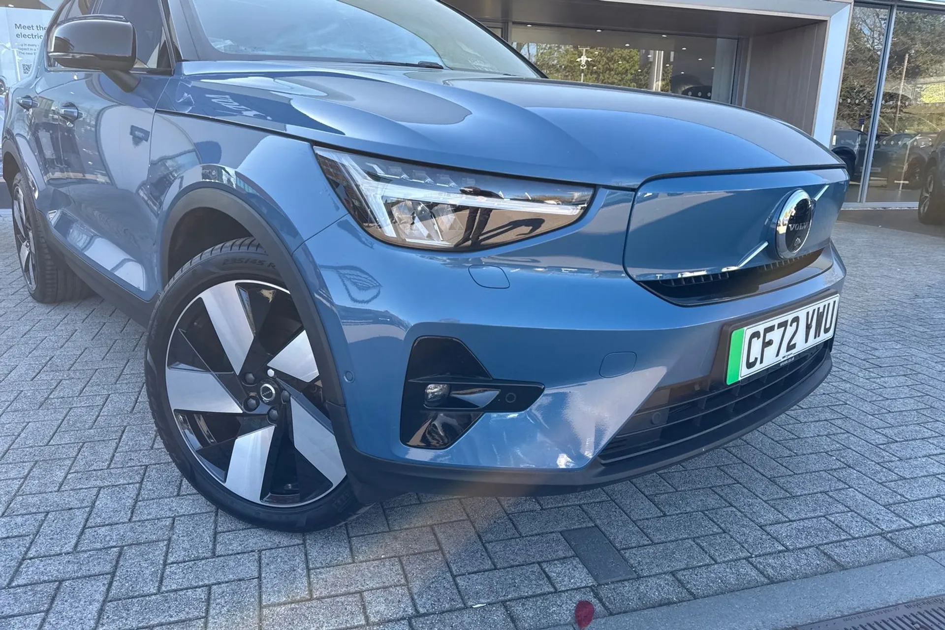 Volvo XC40 thumbnail image number 7