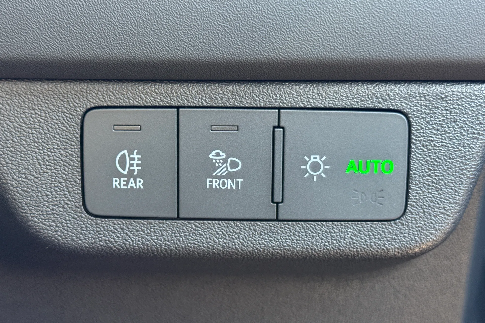 Audi Q4 thumbnail image number 27