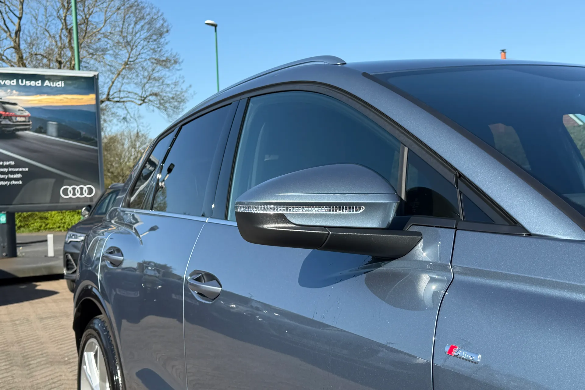 Audi Q4 thumbnail image number 55