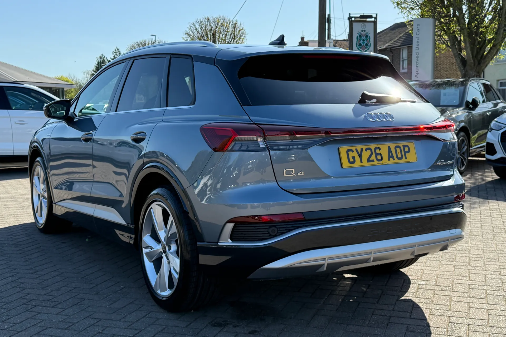 Audi Q4 thumbnail image number 38