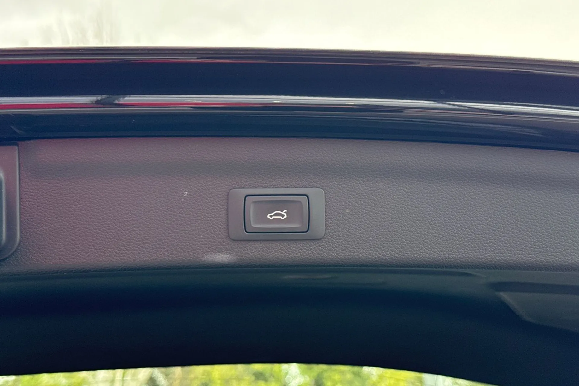 Audi Q3 thumbnail image number 27