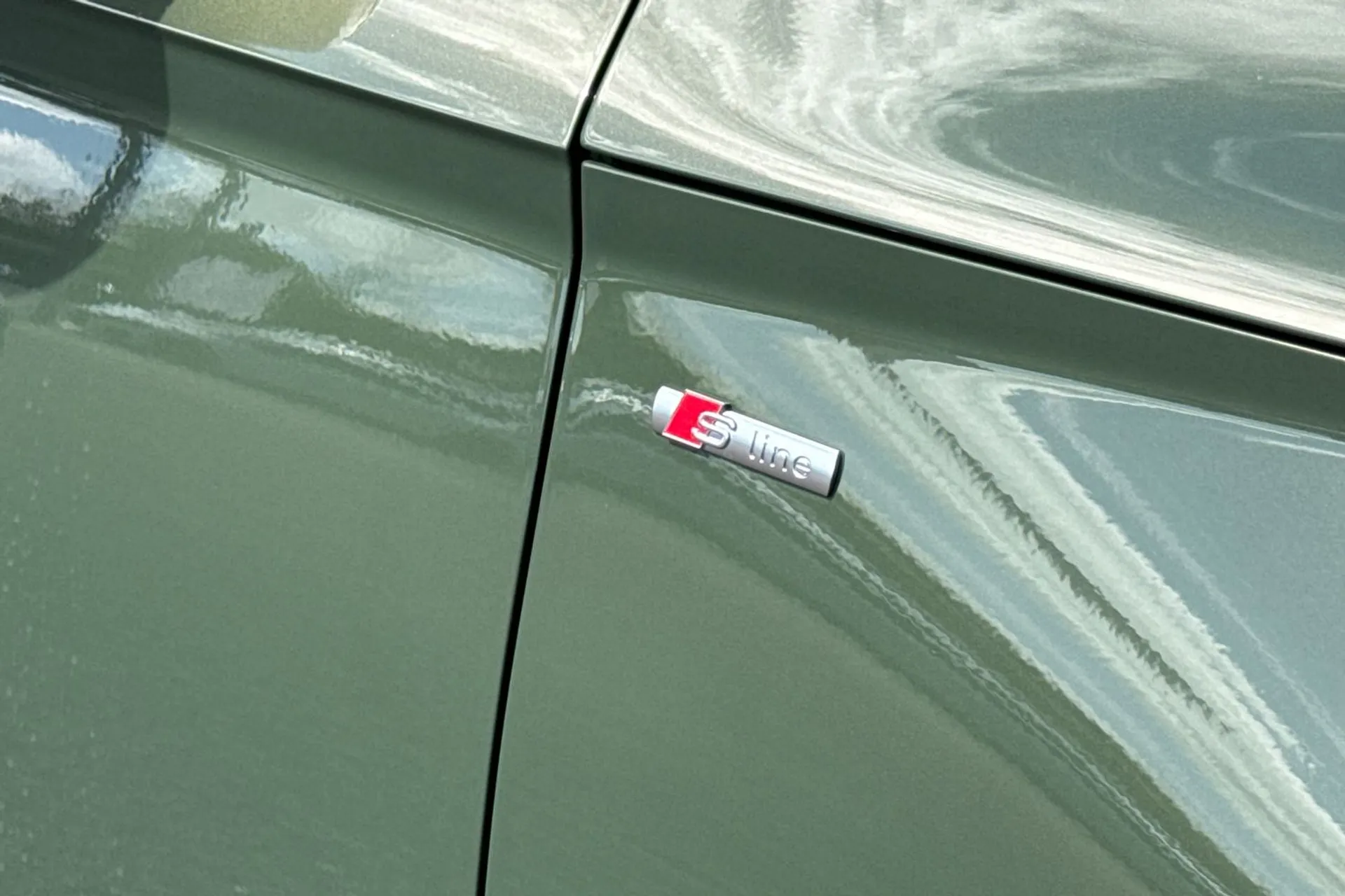 Audi Q5 thumbnail image number 13