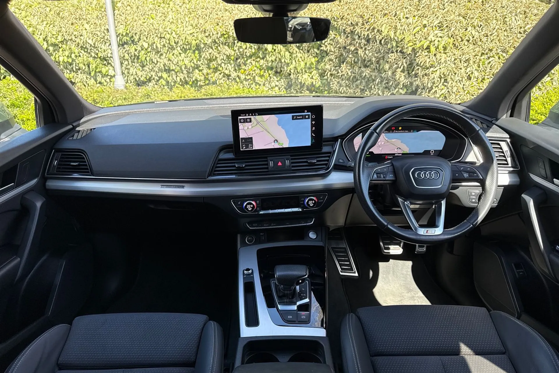 Audi Q5 thumbnail image number 3