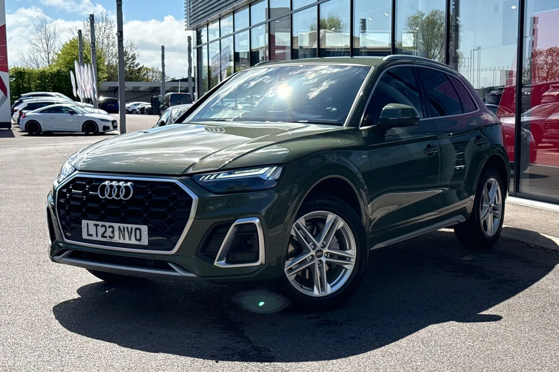 Audi Q5 thumbnail image number 5