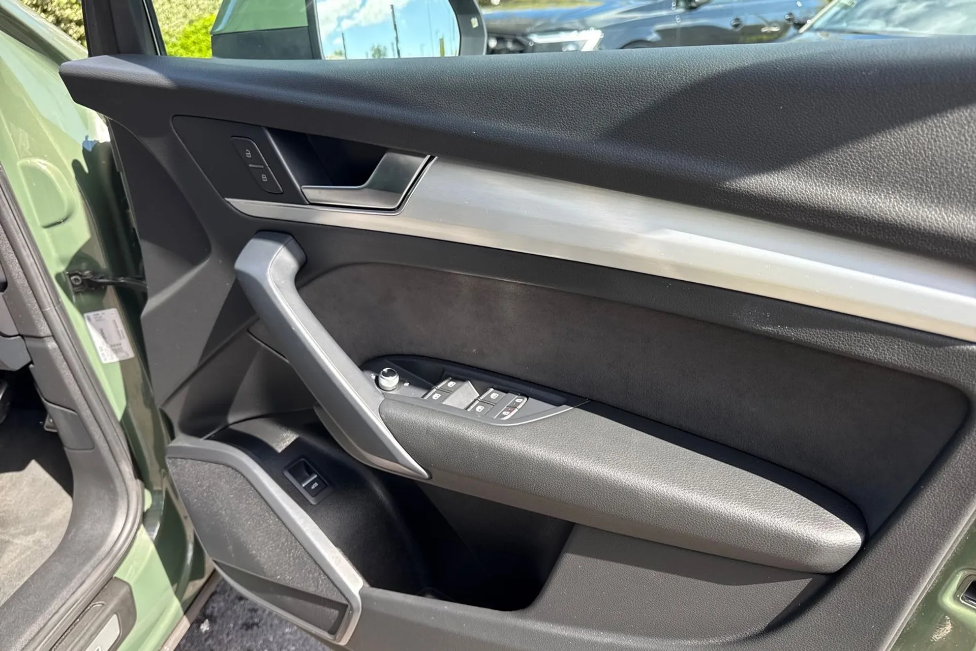 Audi Q5 thumbnail image number 41