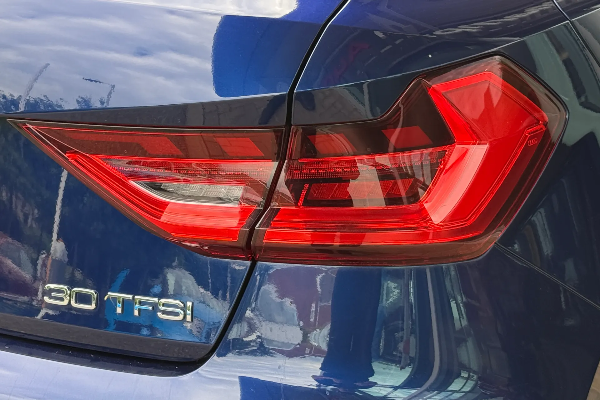 Audi A1 thumbnail image number 38