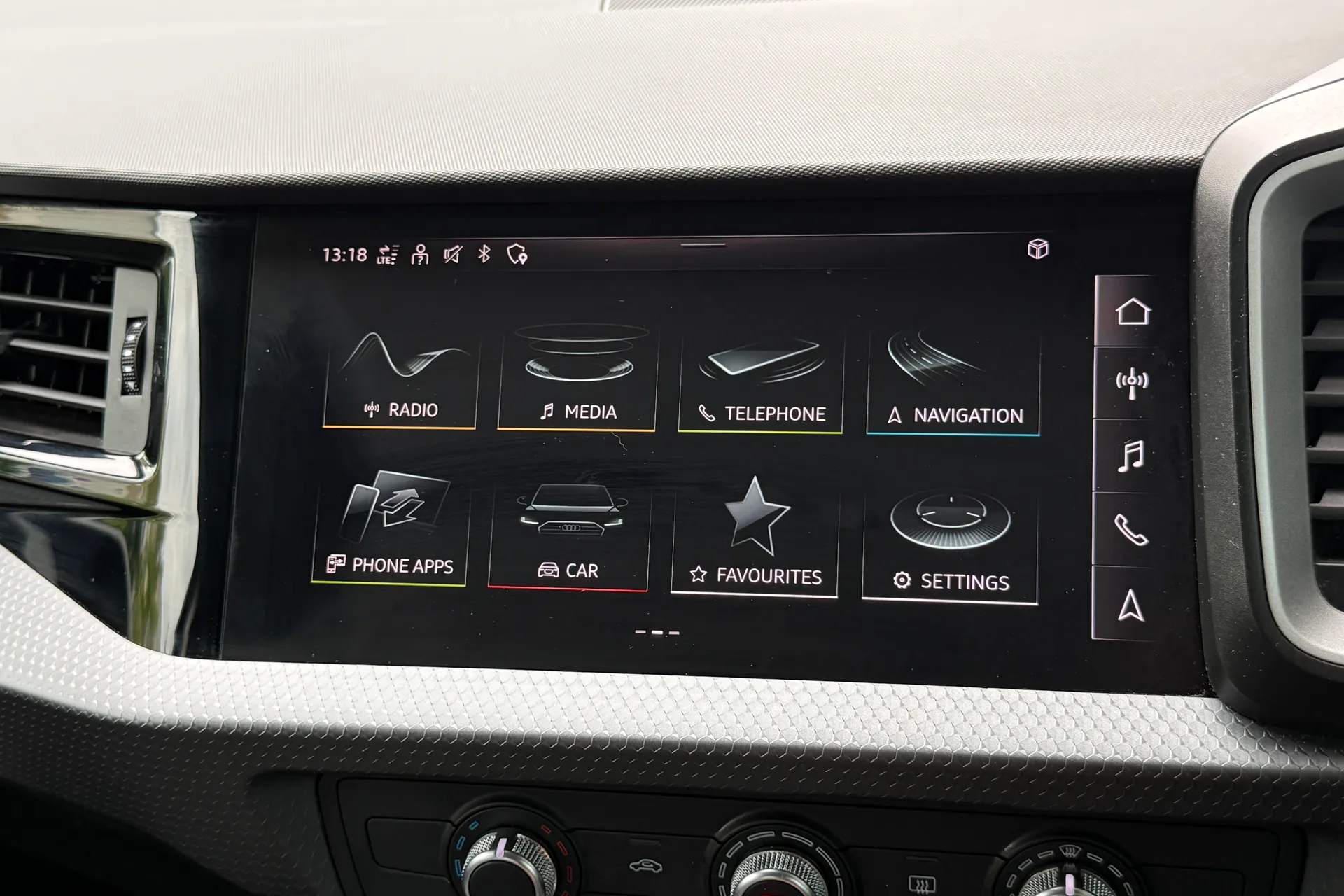 Audi A1 thumbnail image number 17
