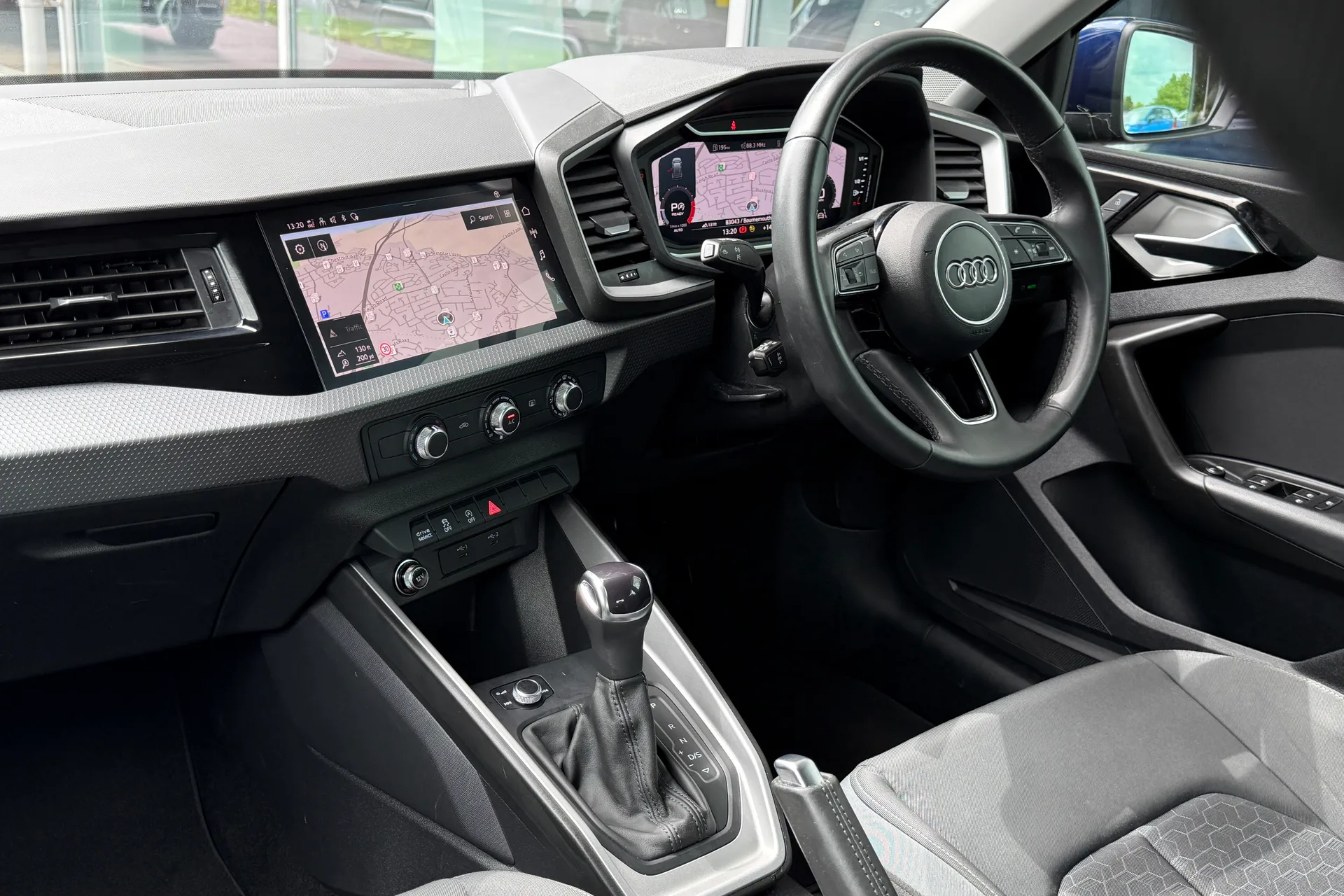 Audi A1 thumbnail image number 45
