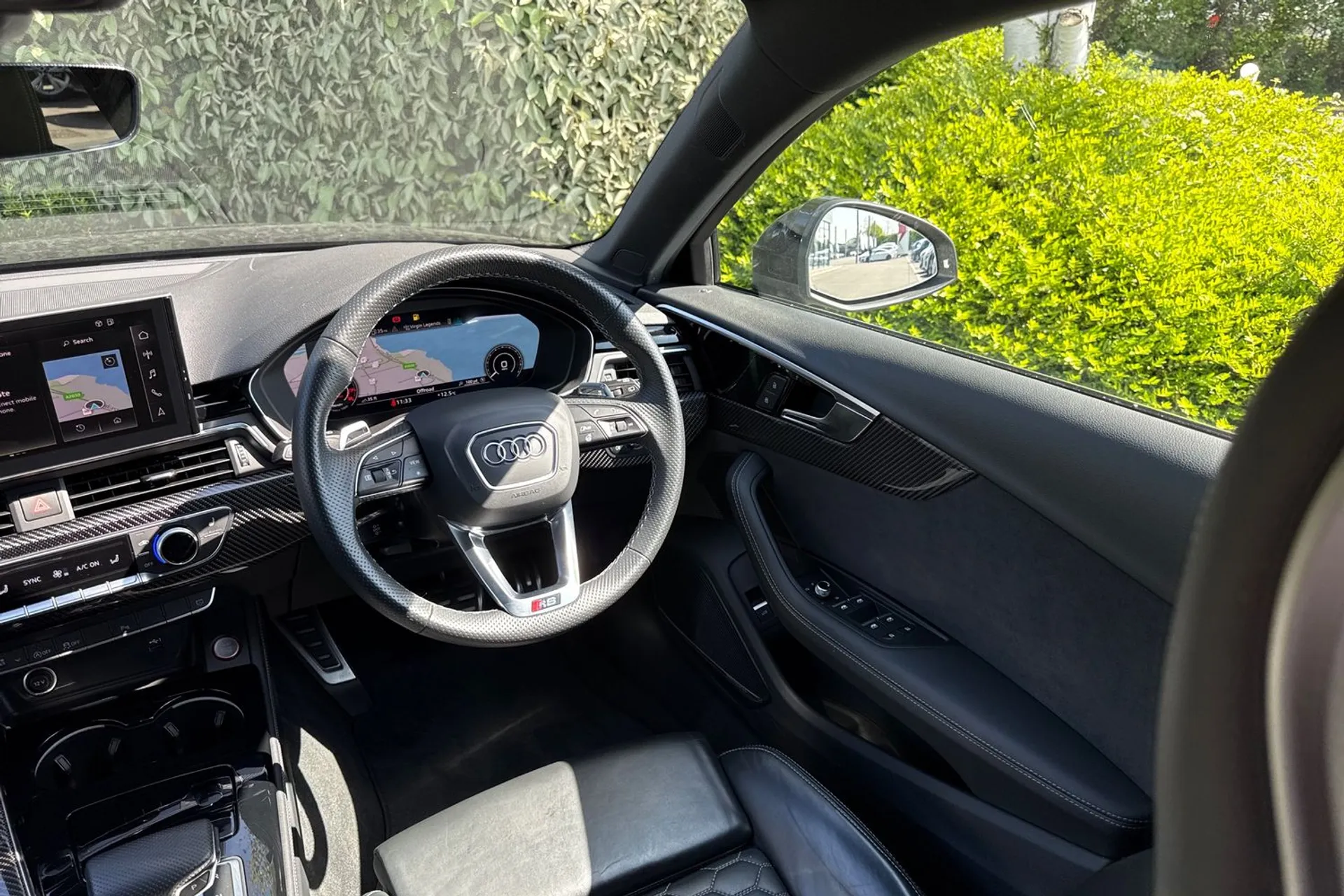 Audi RS4 thumbnail image number 58