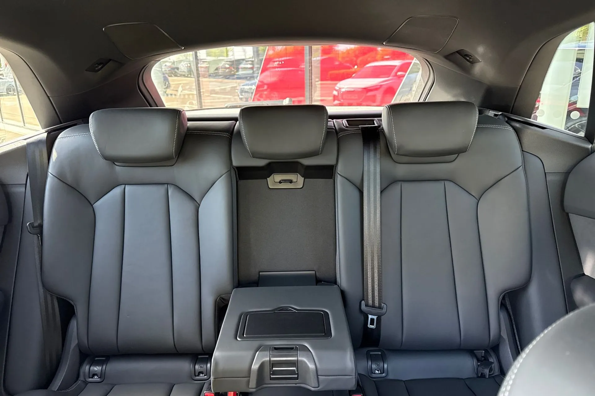 Audi Q8 thumbnail image number 55