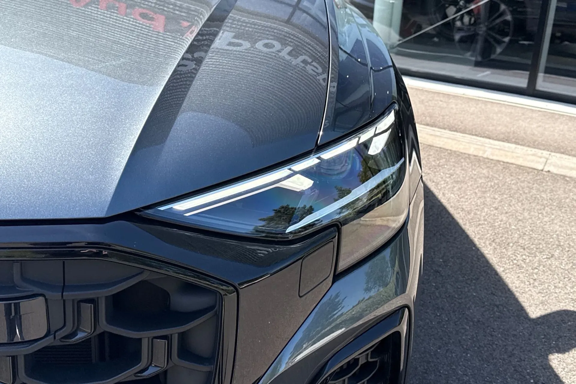 Audi Q8 thumbnail image number 13