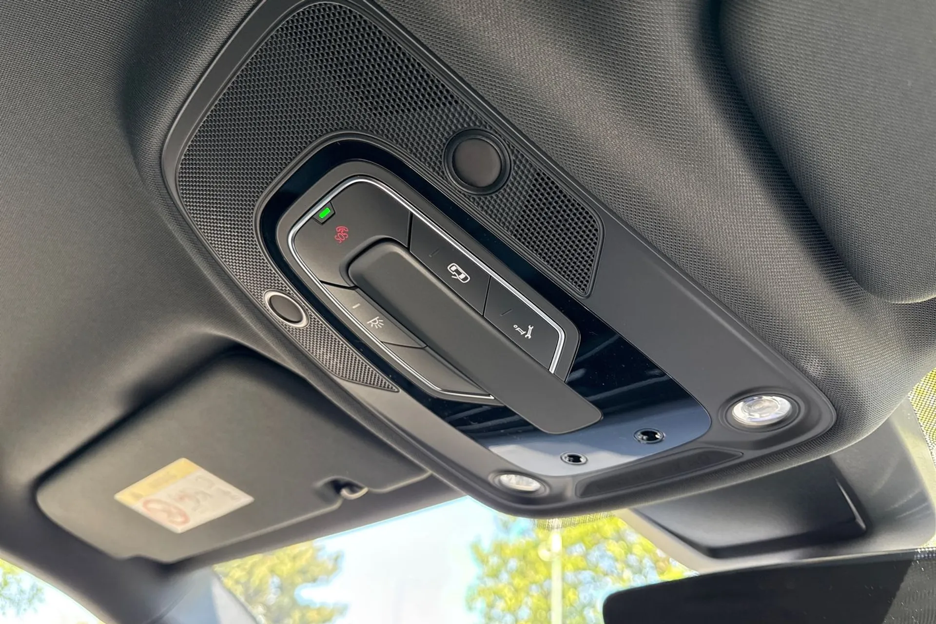 Audi Q8 thumbnail image number 51