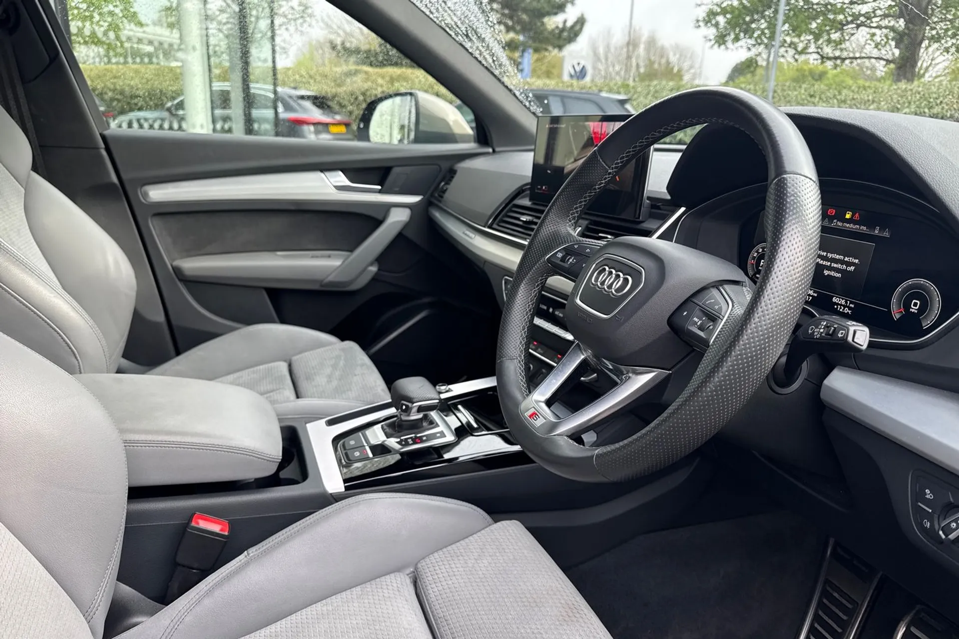 Audi Q5 thumbnail image number 24