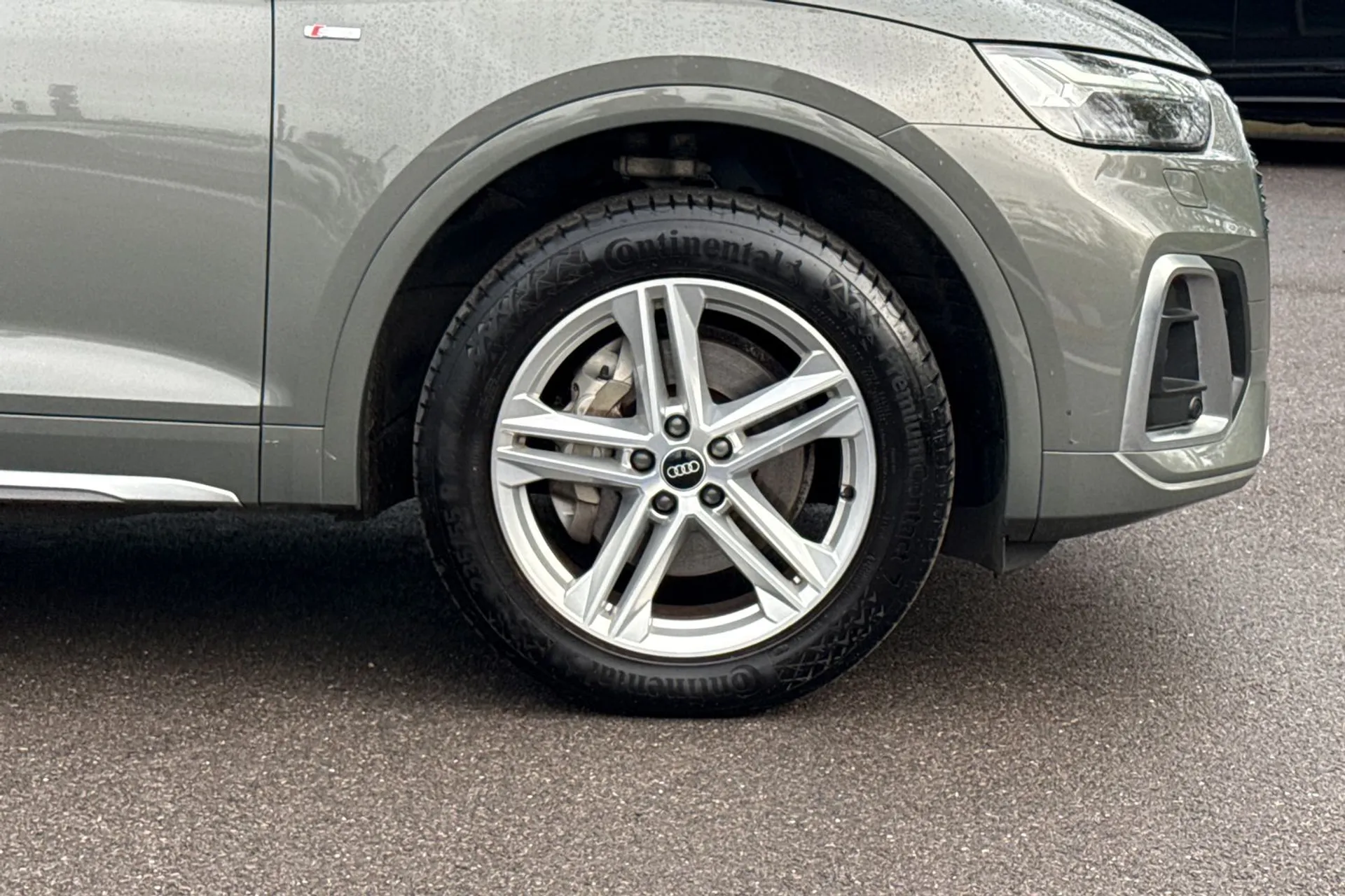 Audi Q5 thumbnail image number 23