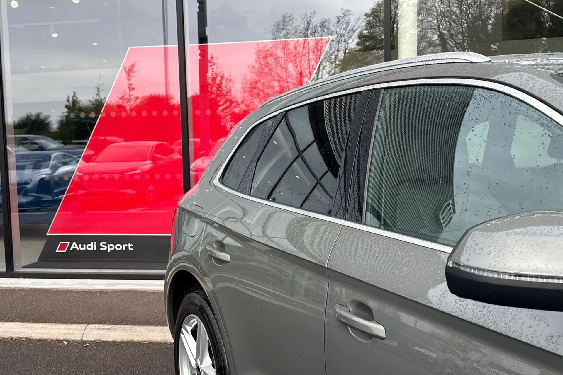 Audi Q5 thumbnail image number 26