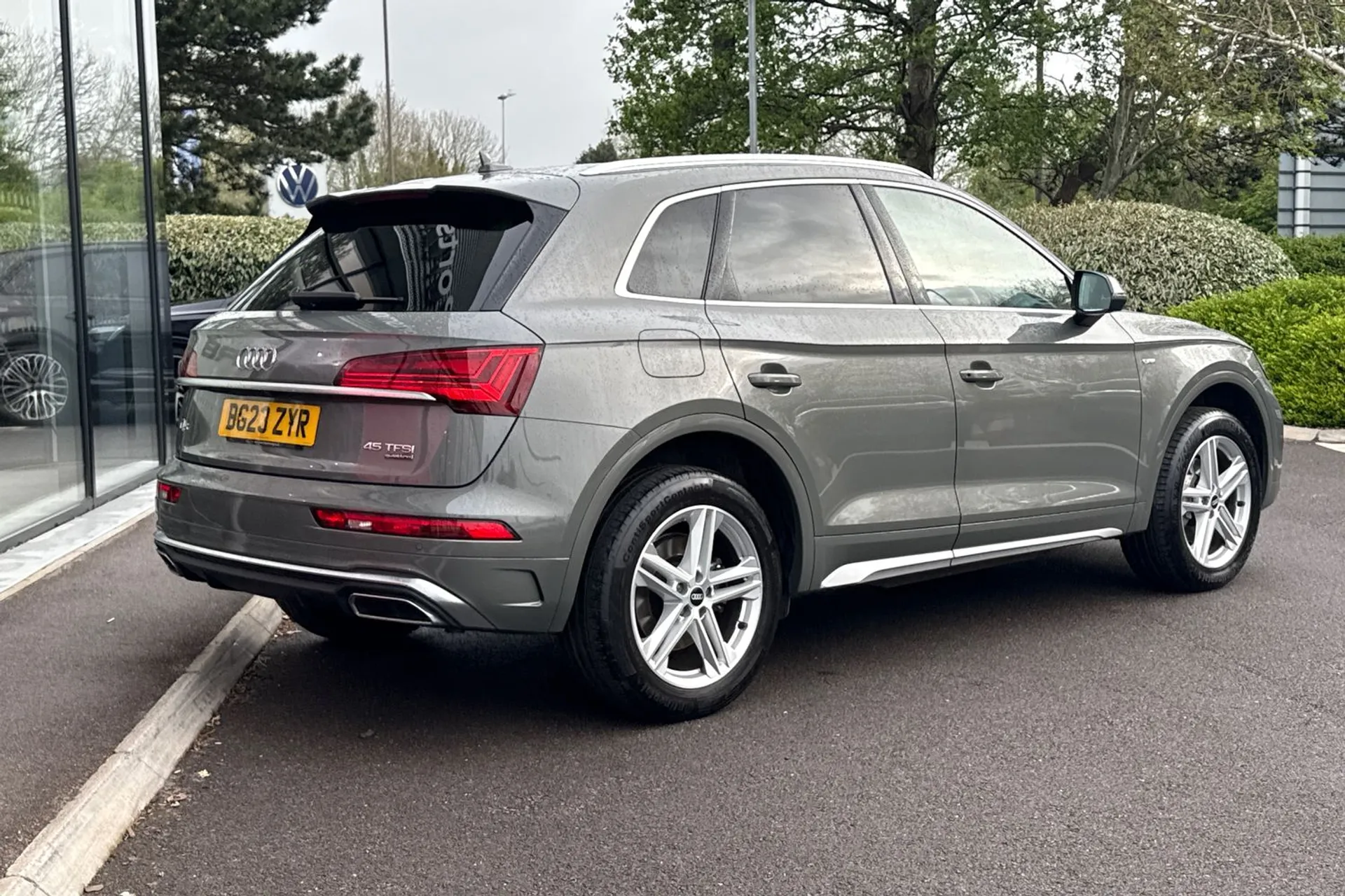 Audi Q5 thumbnail image number 12