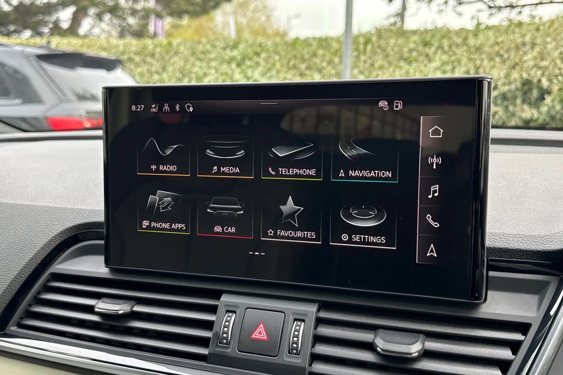 Audi Q5 thumbnail image number 22