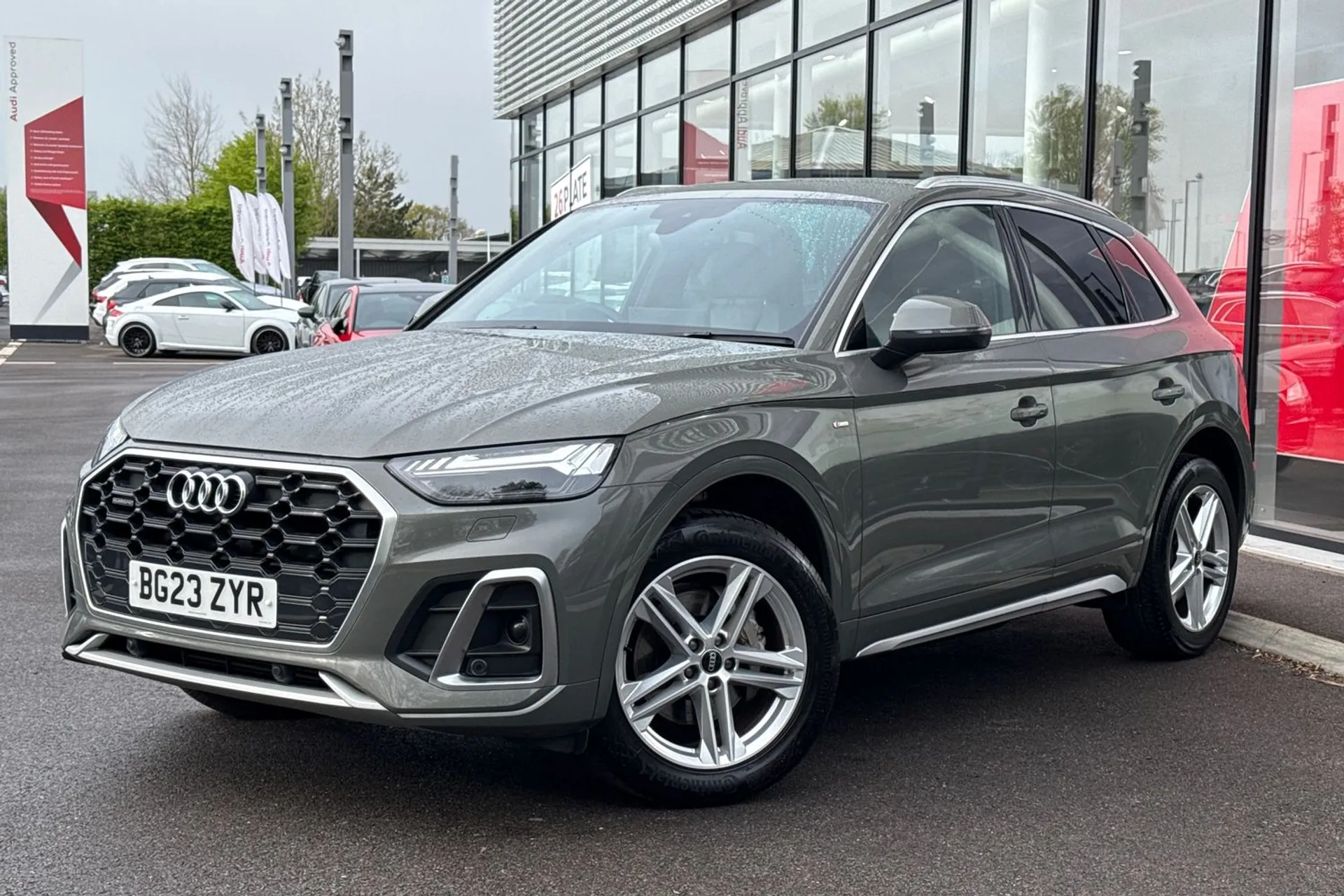 Audi Q5 thumbnail image number 5