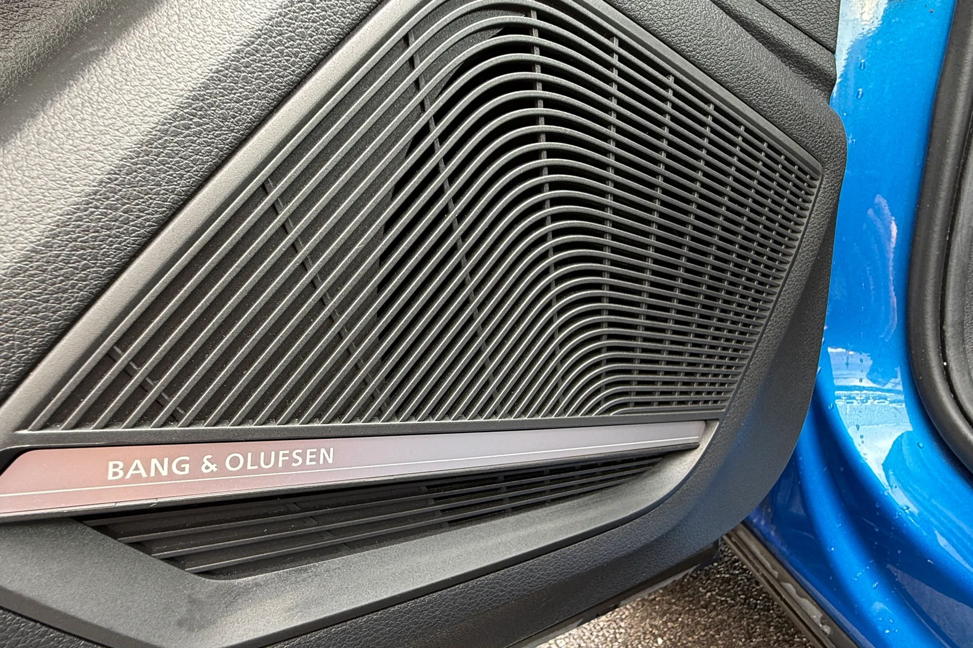 Audi Q2 thumbnail image number 13