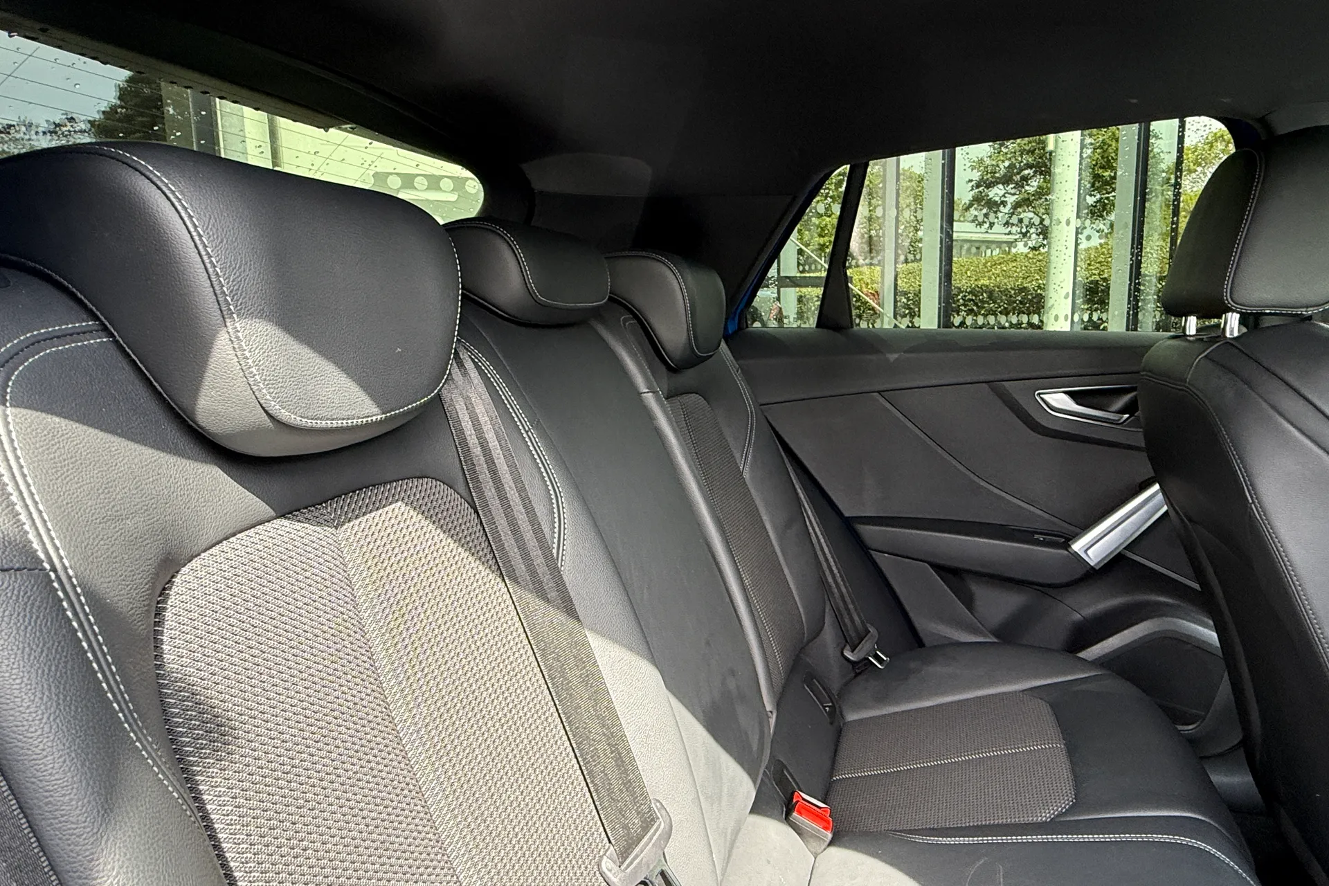 Audi Q2 thumbnail image number 38