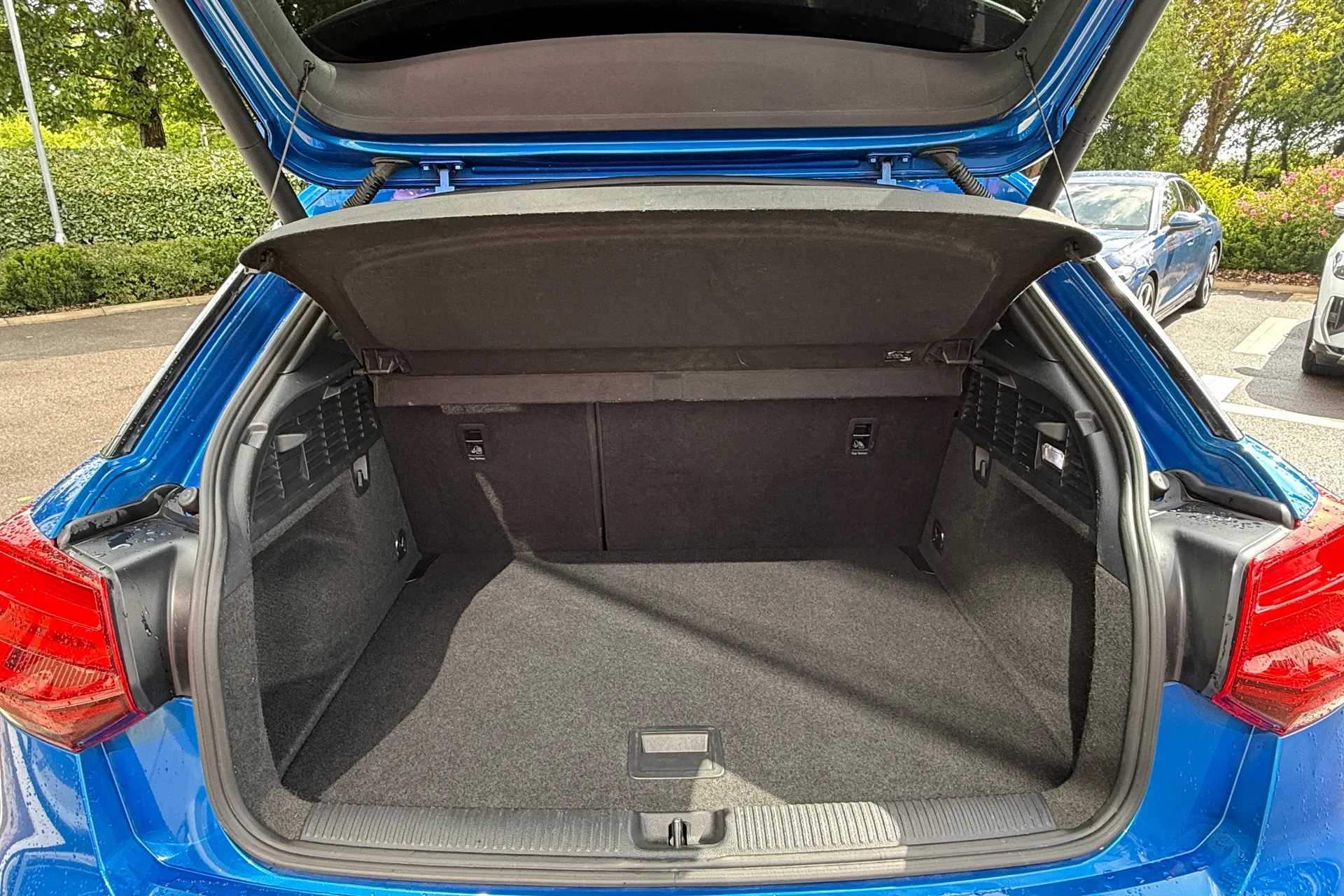 Audi Q2 thumbnail image number 41