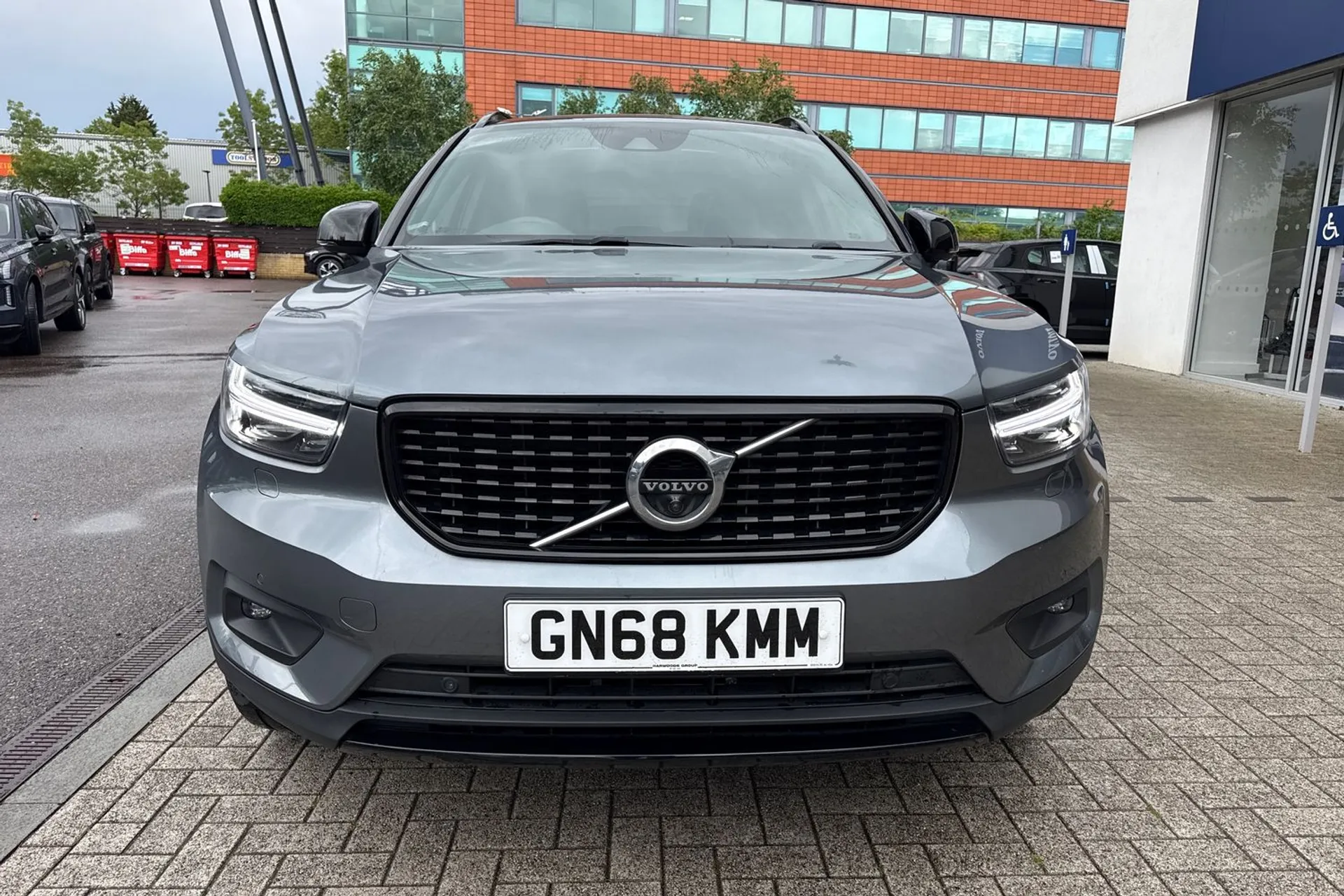 Volvo XC40 thumbnail image number 13