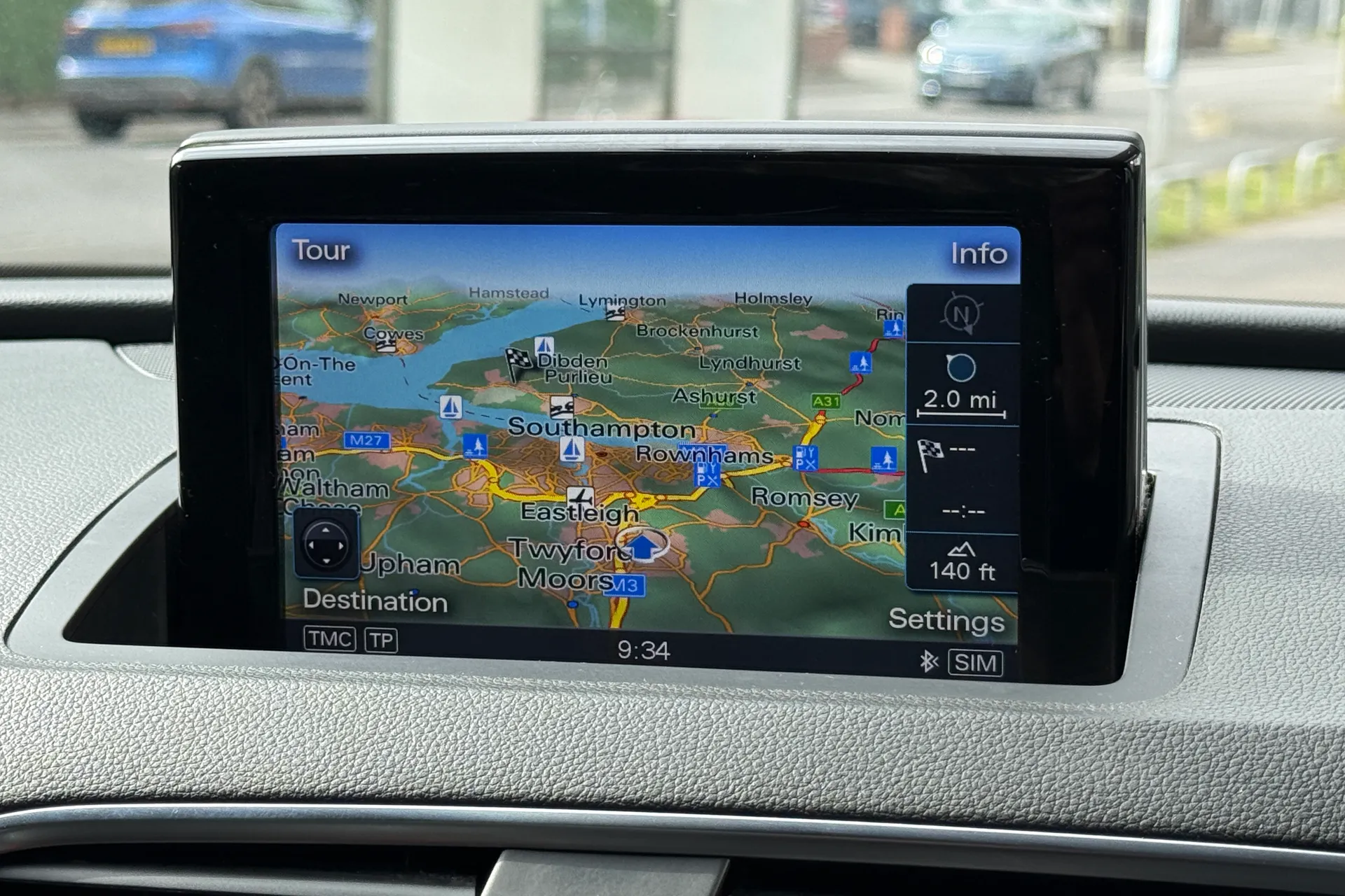 Audi Q3 thumbnail image number 4