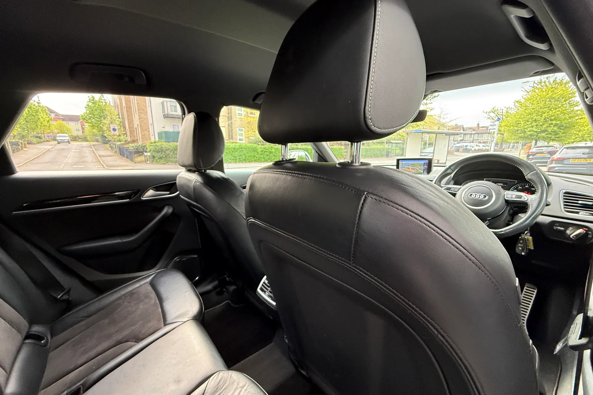 Audi Q3 thumbnail image number 34