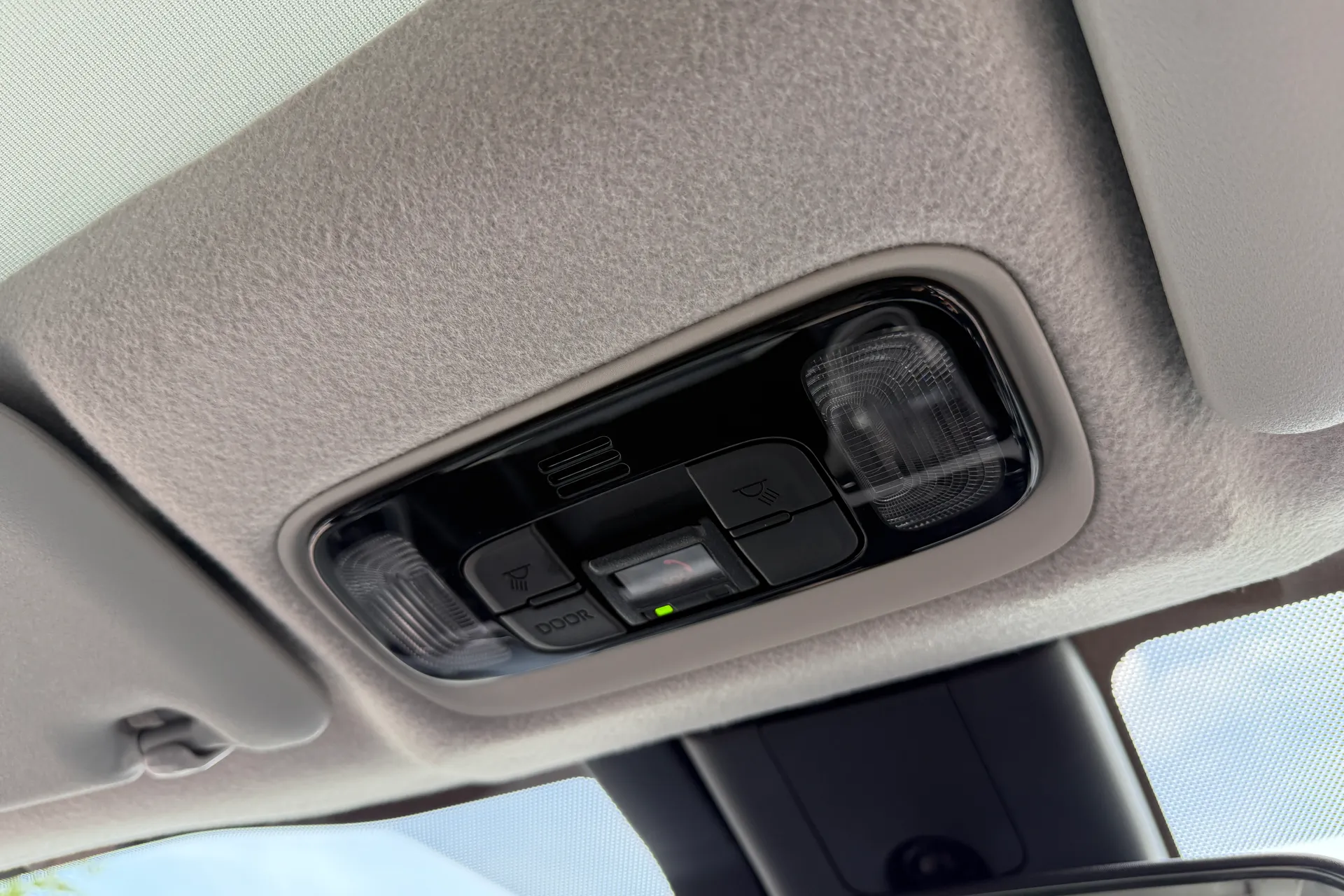 TOYOTA YARIS thumbnail image number 16