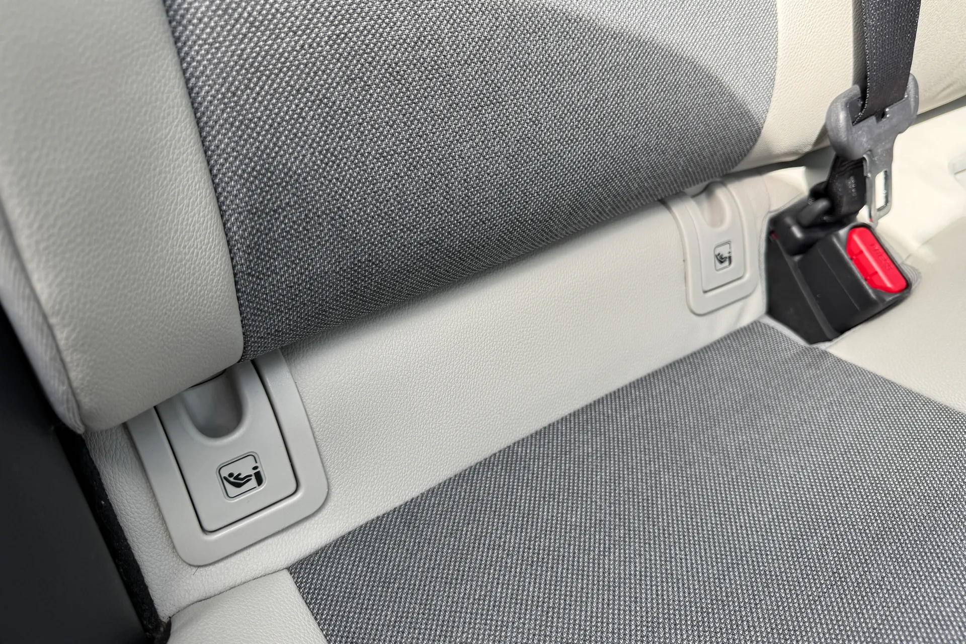 TOYOTA YARIS thumbnail image number 39