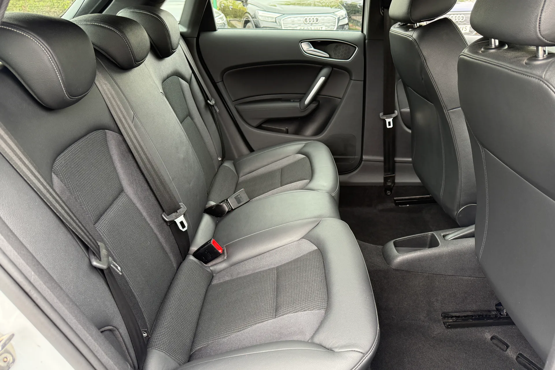 Audi A1 thumbnail image number 40