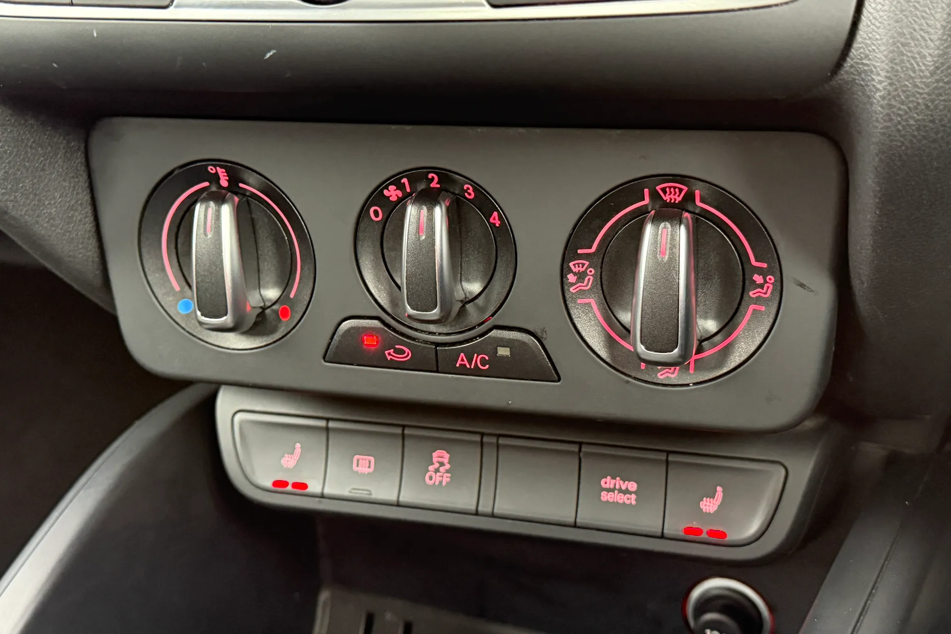 Audi A1 thumbnail image number 12