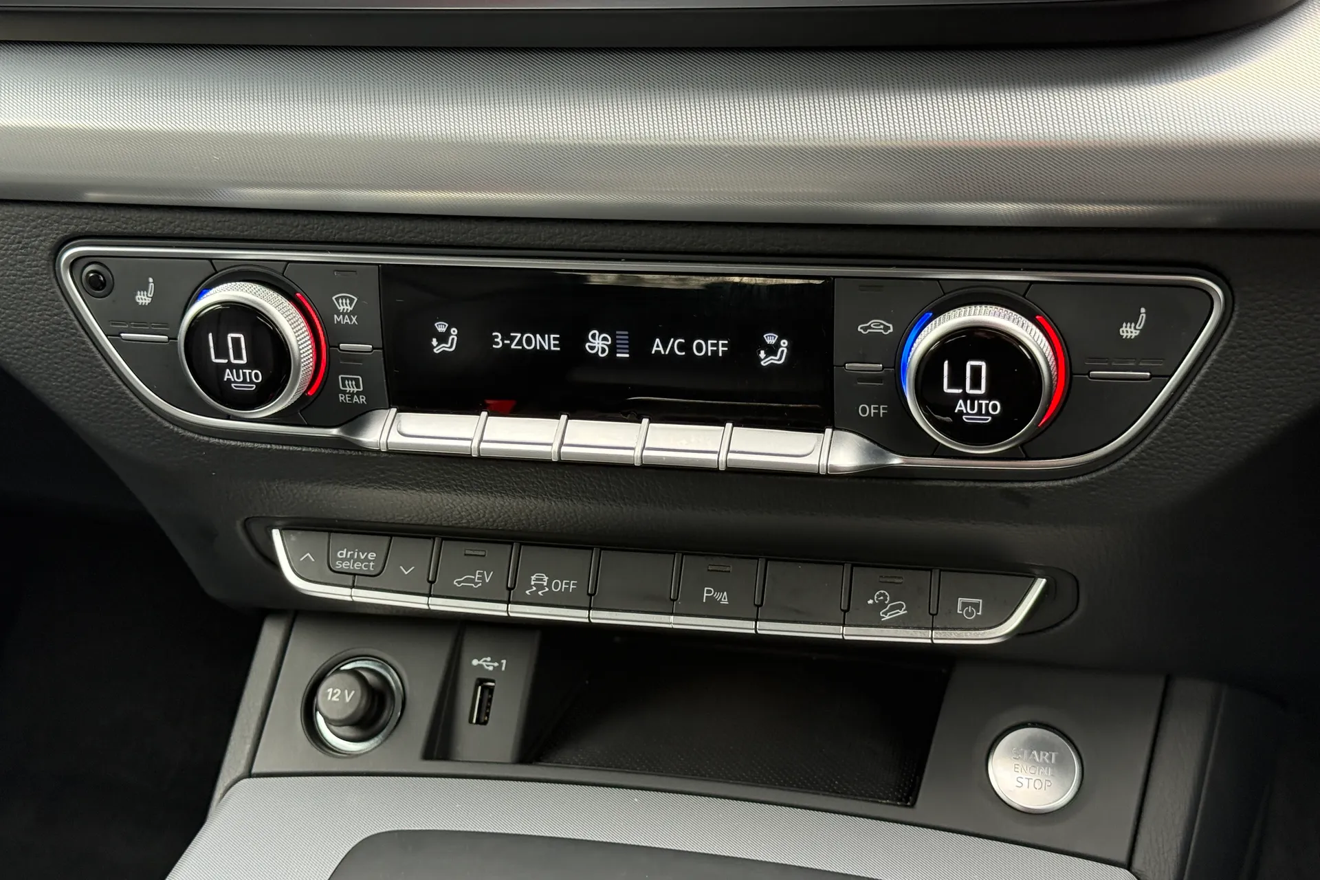 Audi Q5 thumbnail image number 17