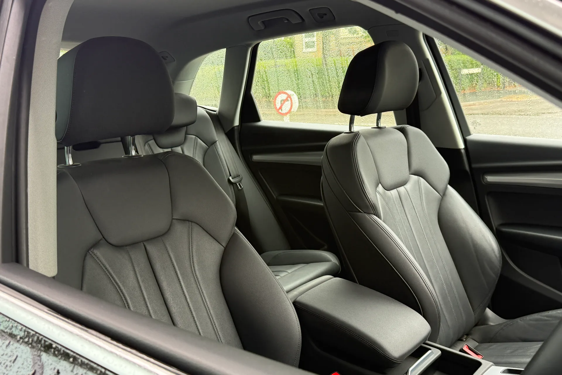 Audi Q5 thumbnail image number 36