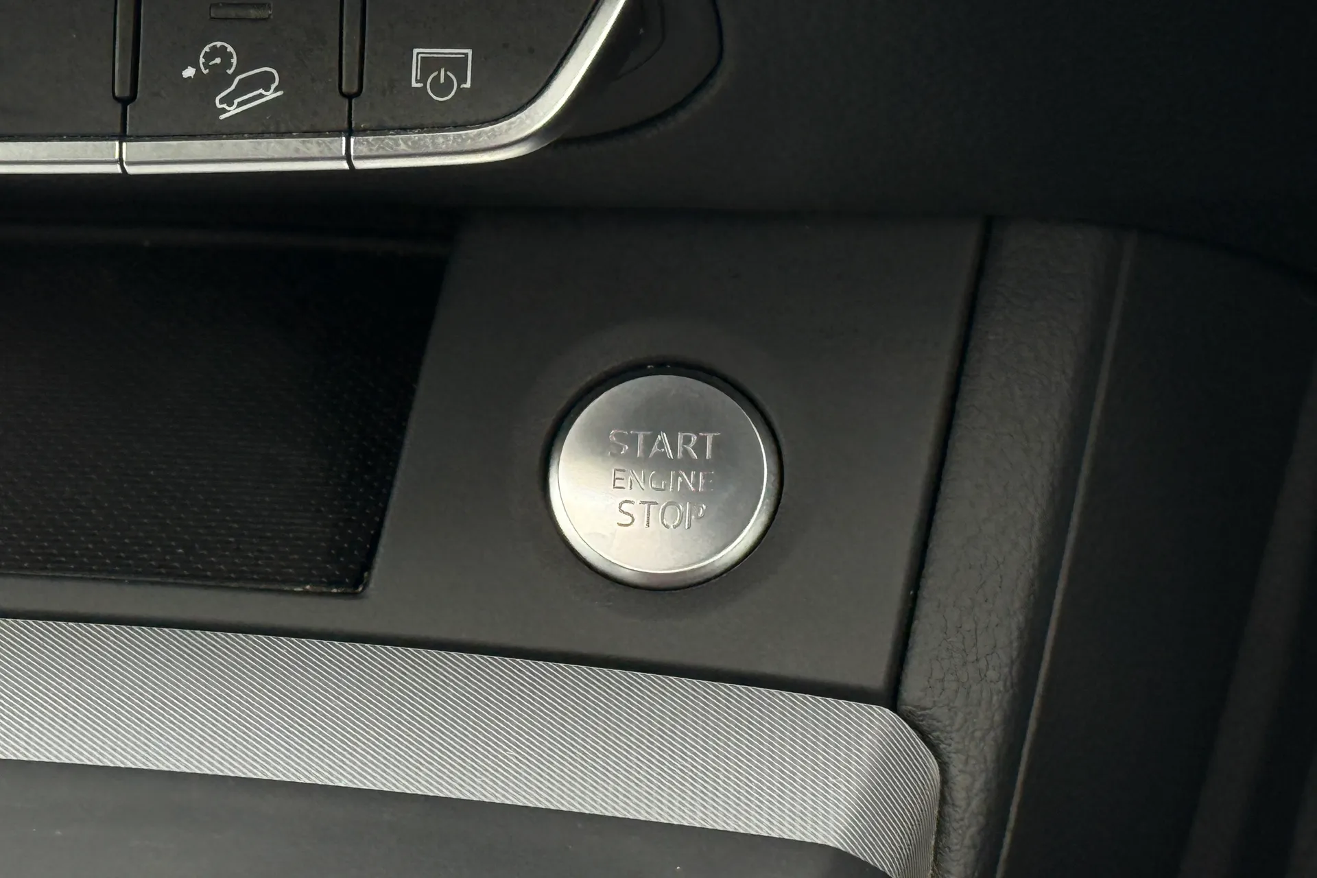 Audi Q5 thumbnail image number 21