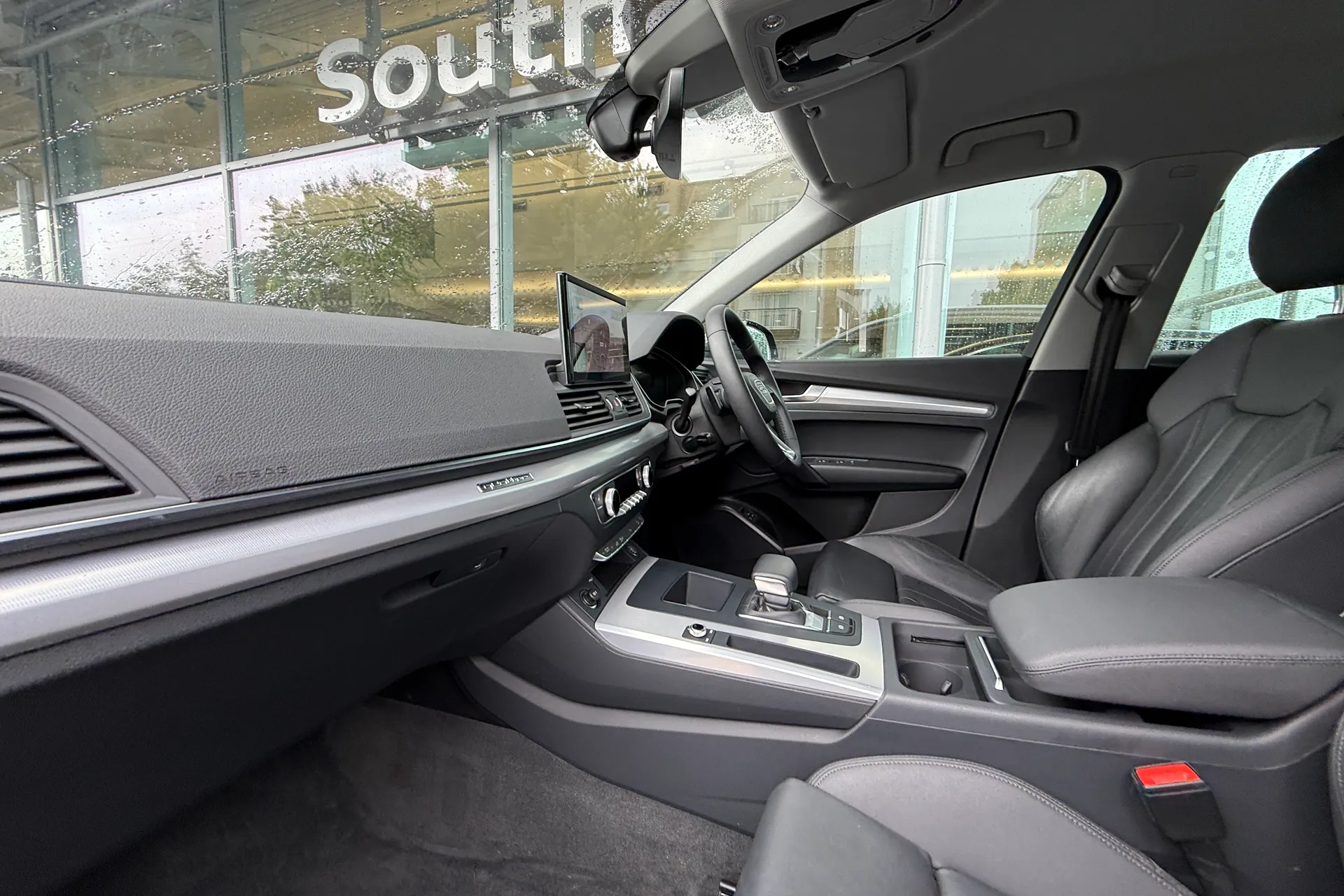 Audi Q5 thumbnail image number 8
