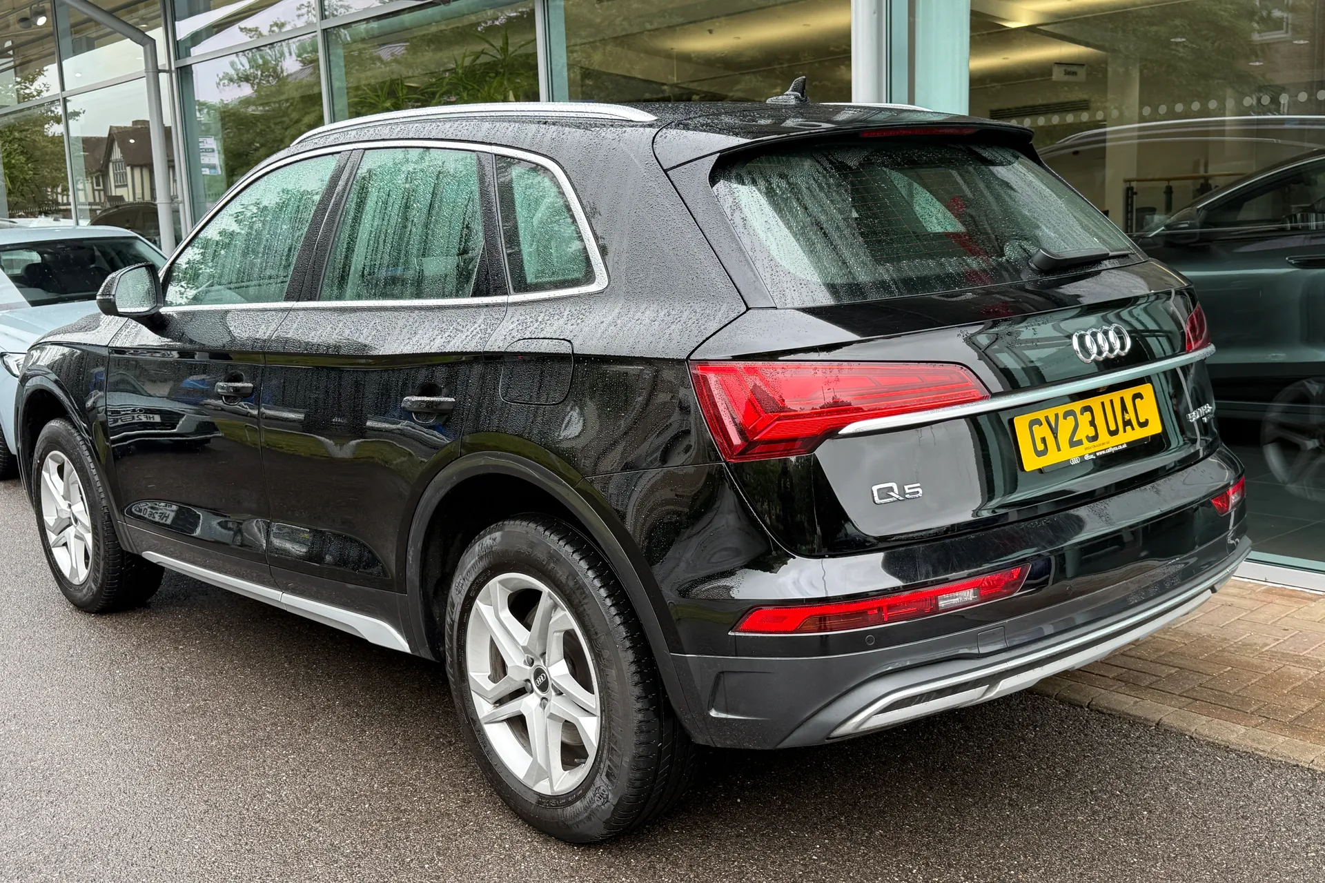Audi Q5 thumbnail image number 9