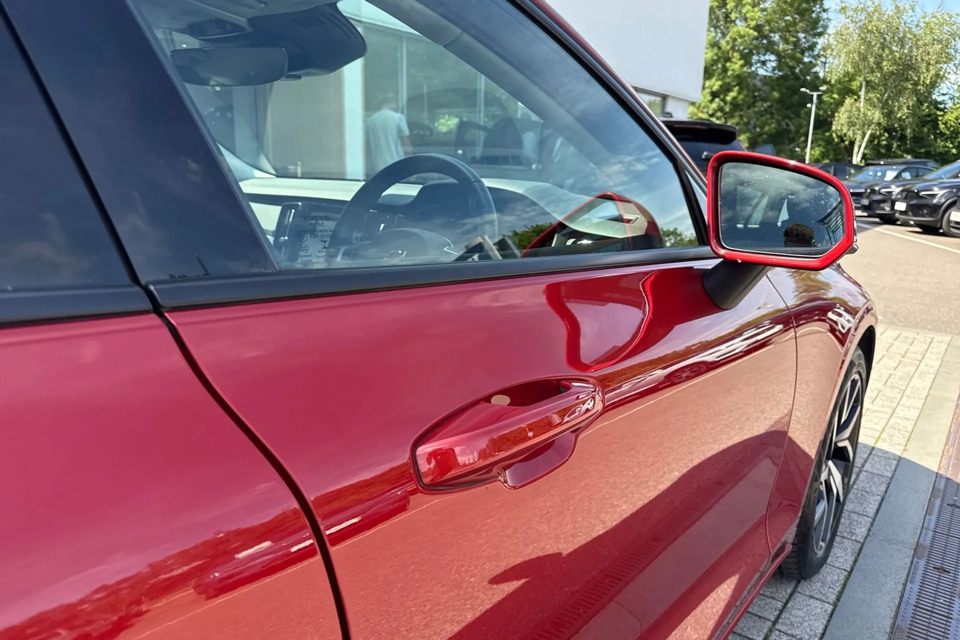 Volvo V60 thumbnail image number 17